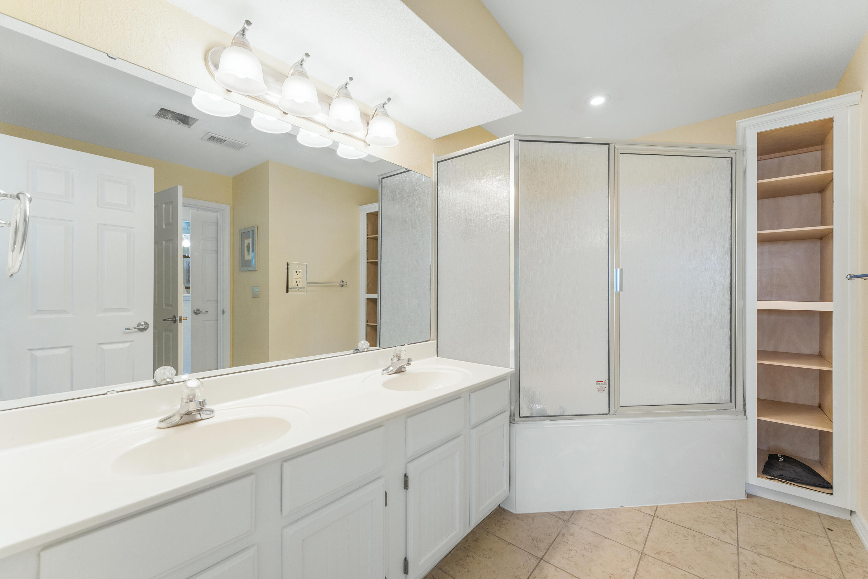 Ozark Mountain Resort Condos - Residential