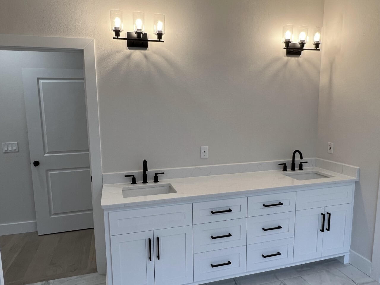 Hickory Hills - Residential