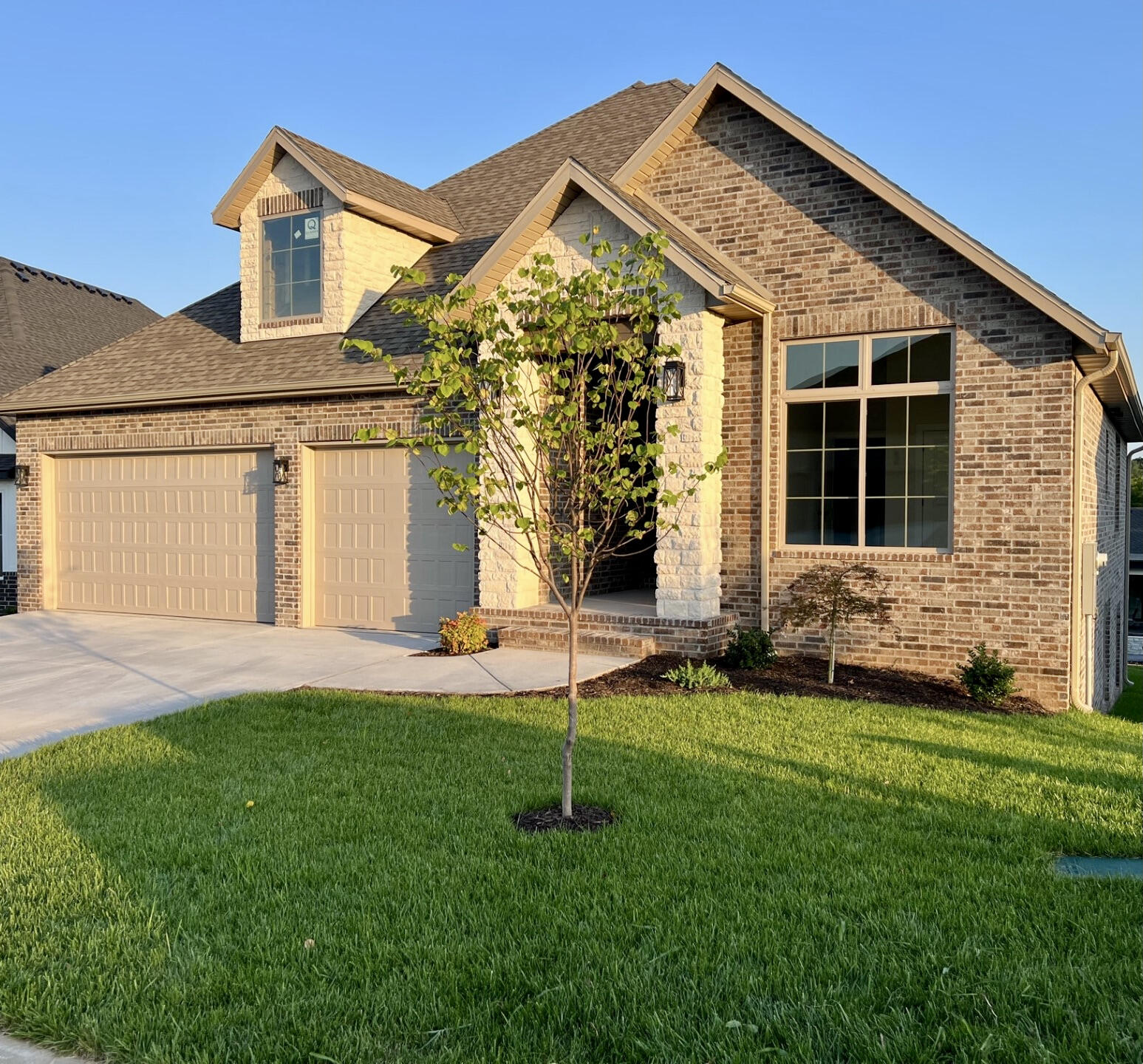 Hickory Hills - Residential
