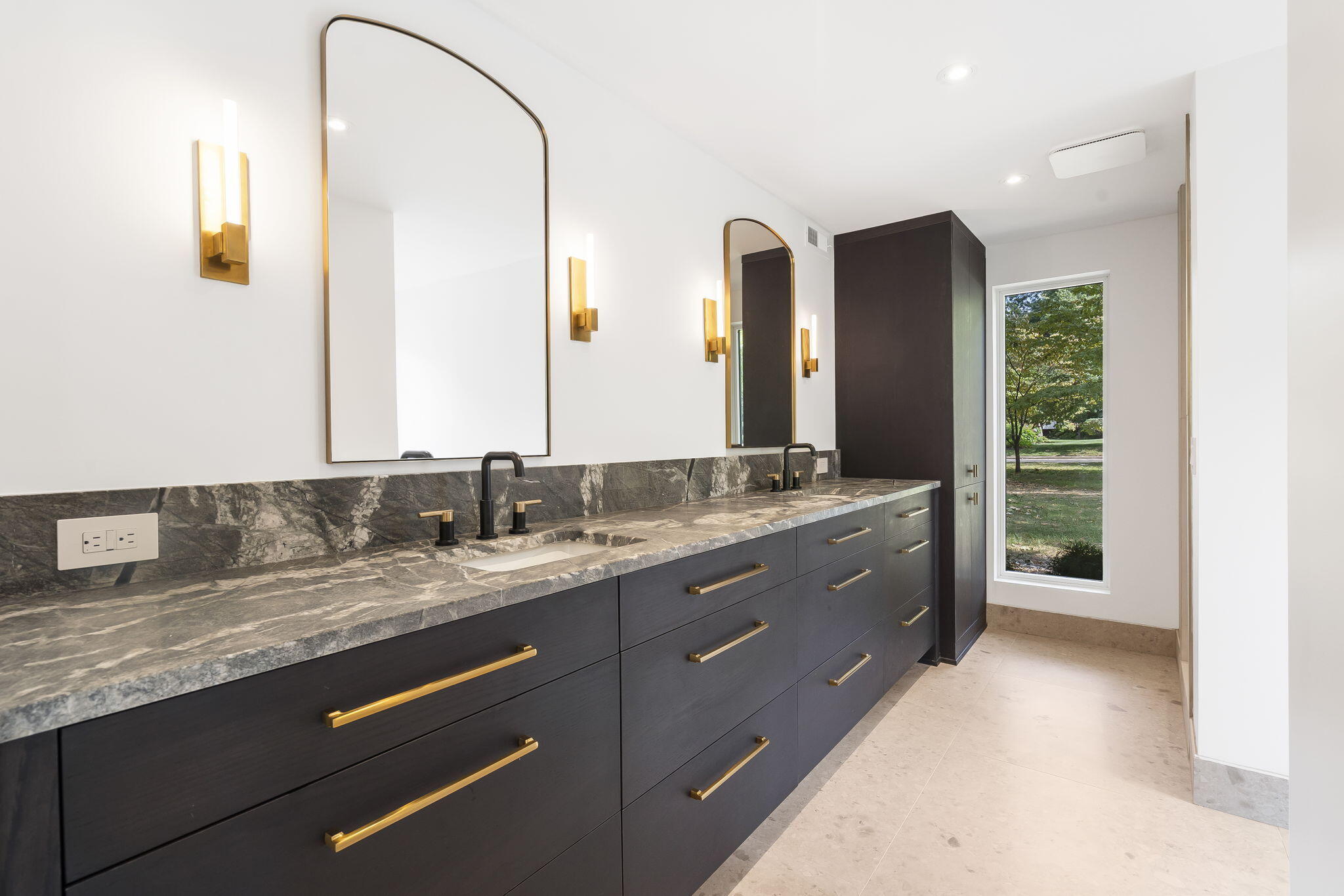 Sanford Place - Residential