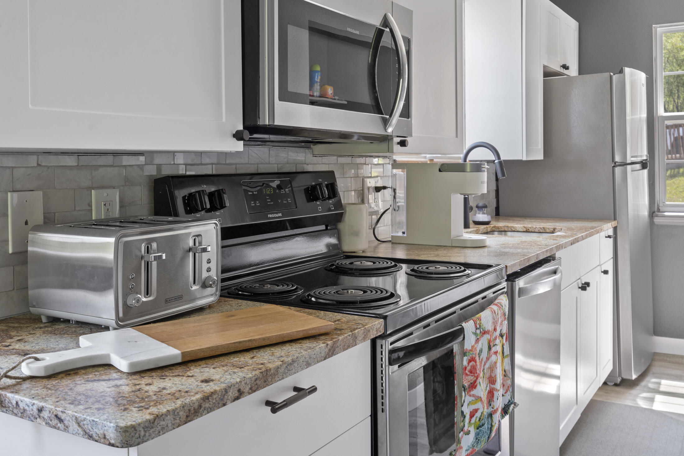 Lantern Bay Condos - Residential