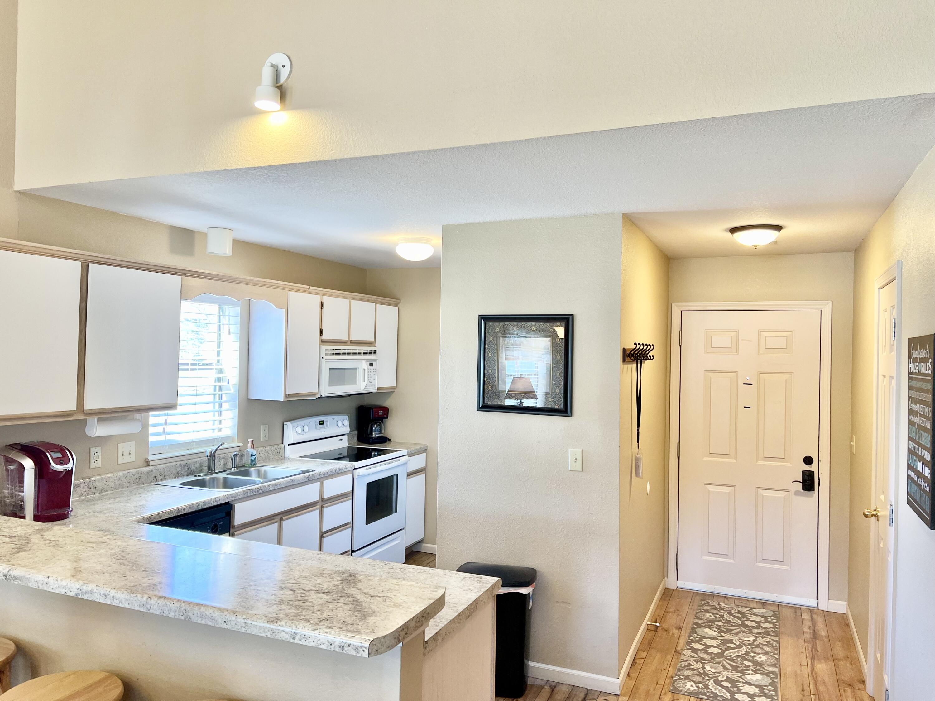 Pointe Royale Condos - Residential
