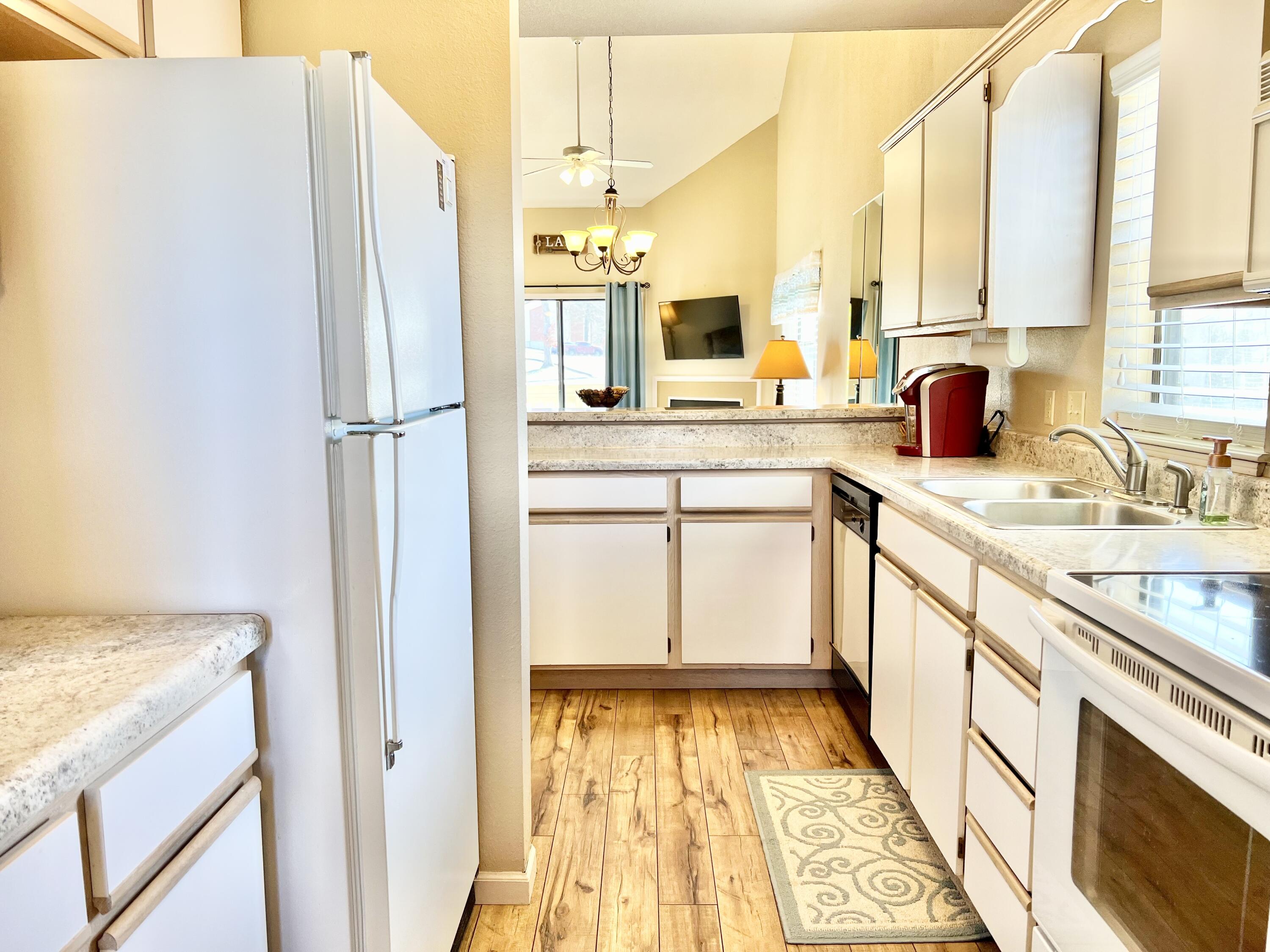 Pointe Royale Condos - Residential