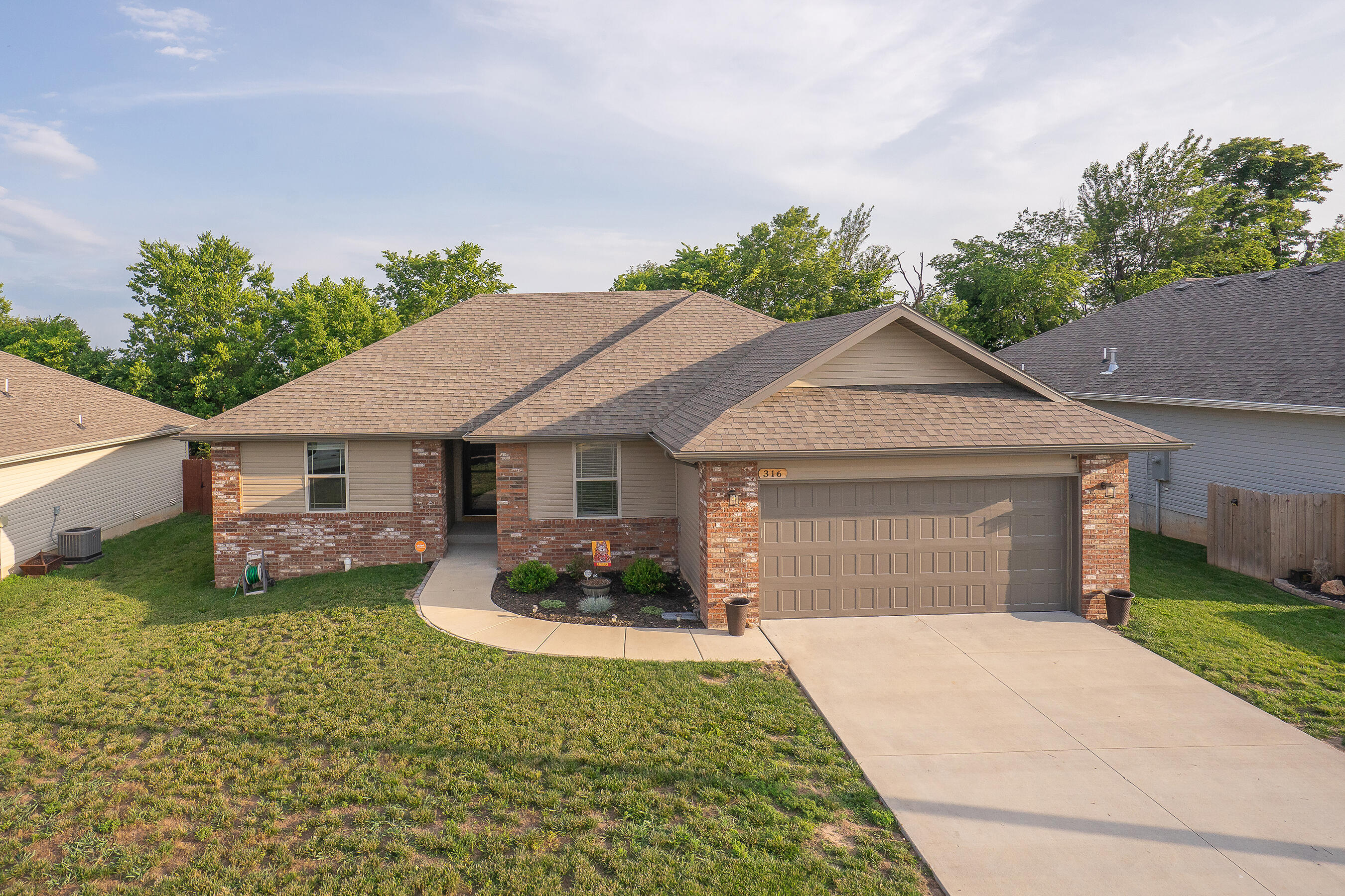 Monte Cristo - Residential