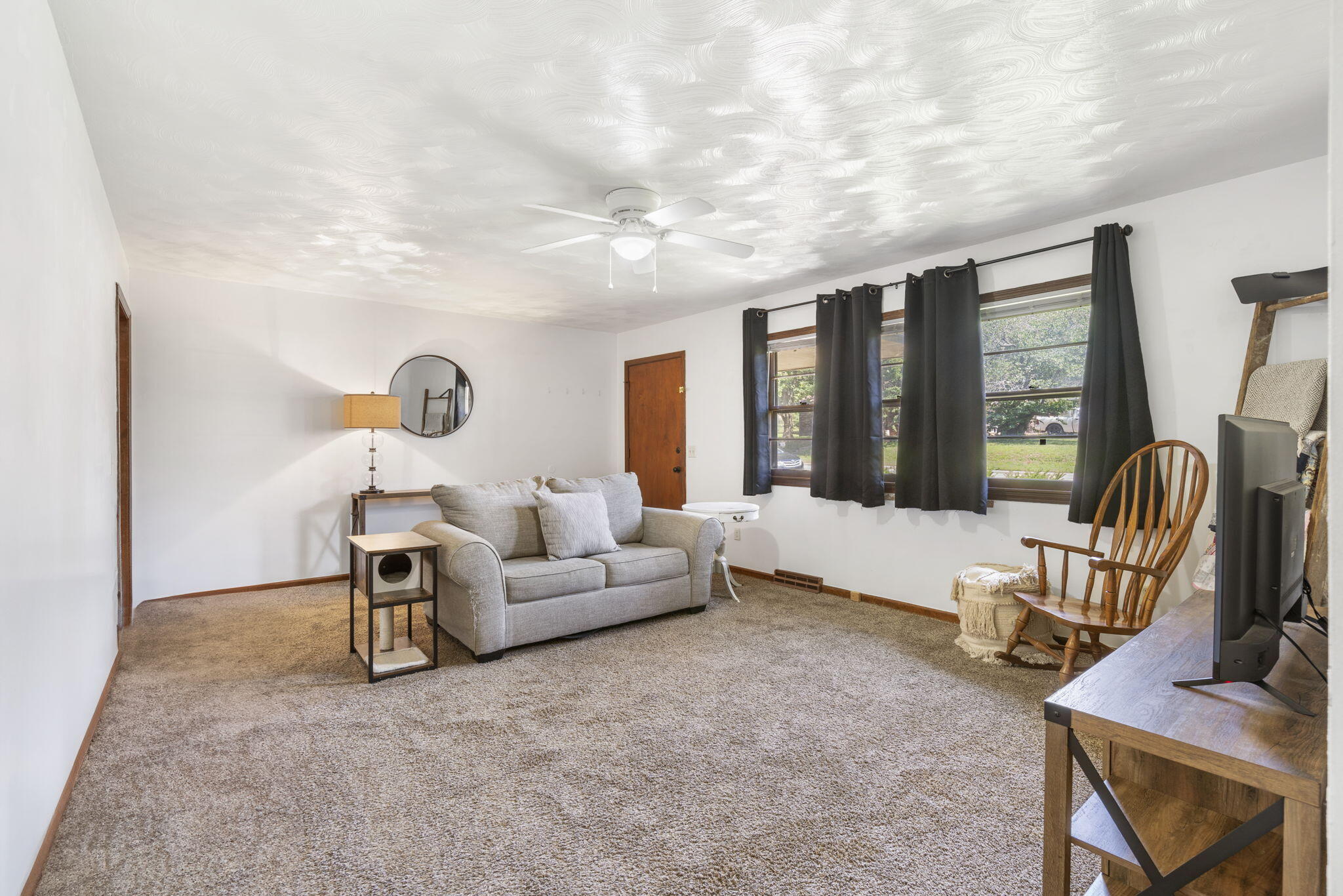 Pauline's - Residential