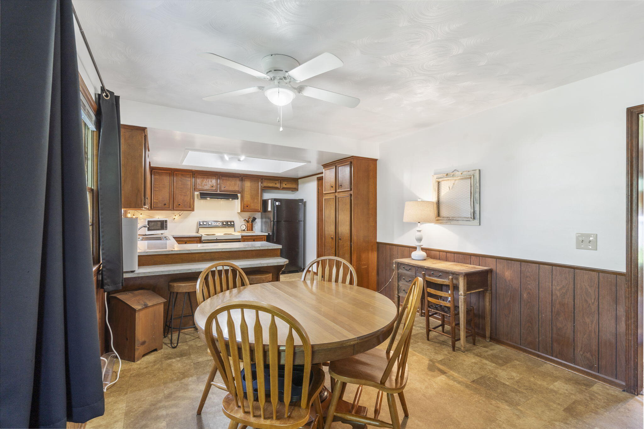 Pauline's - Residential