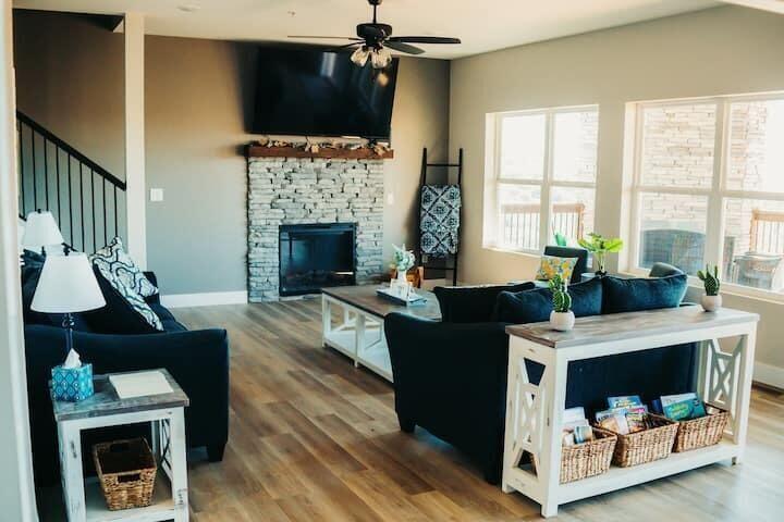 Crowne View Estates - Residential