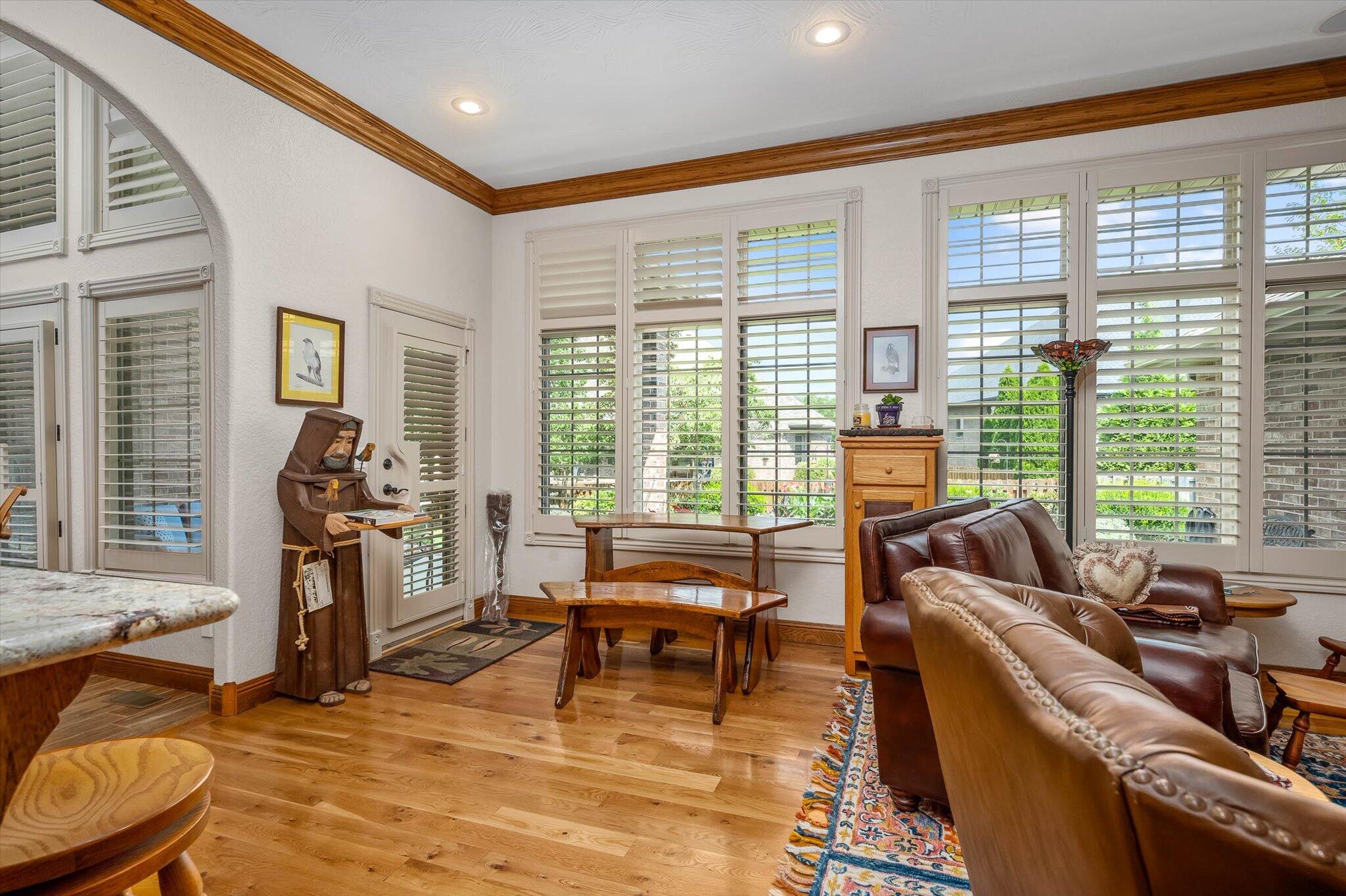 Eaglesgate - Residential