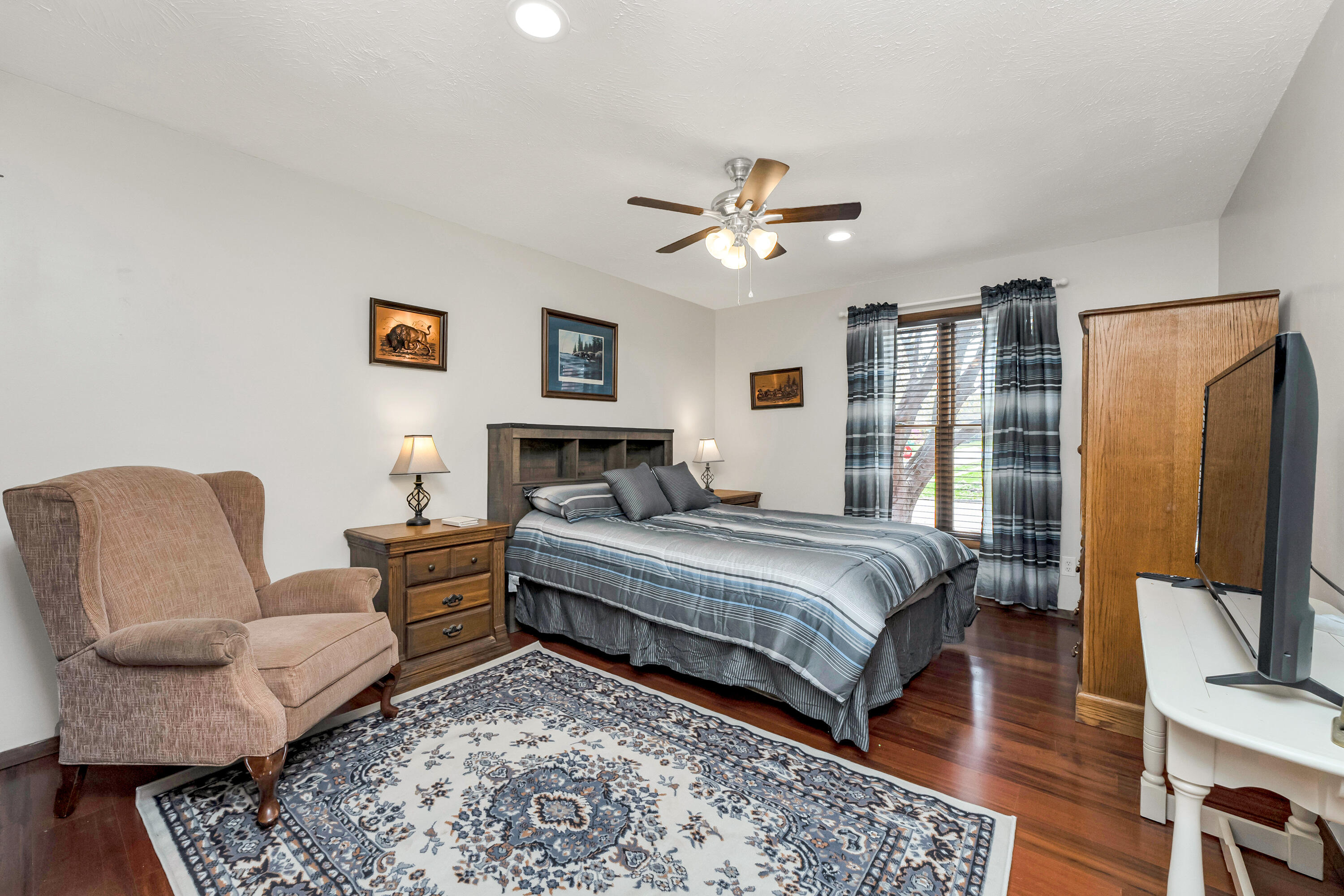 Lakewood Village - Residential