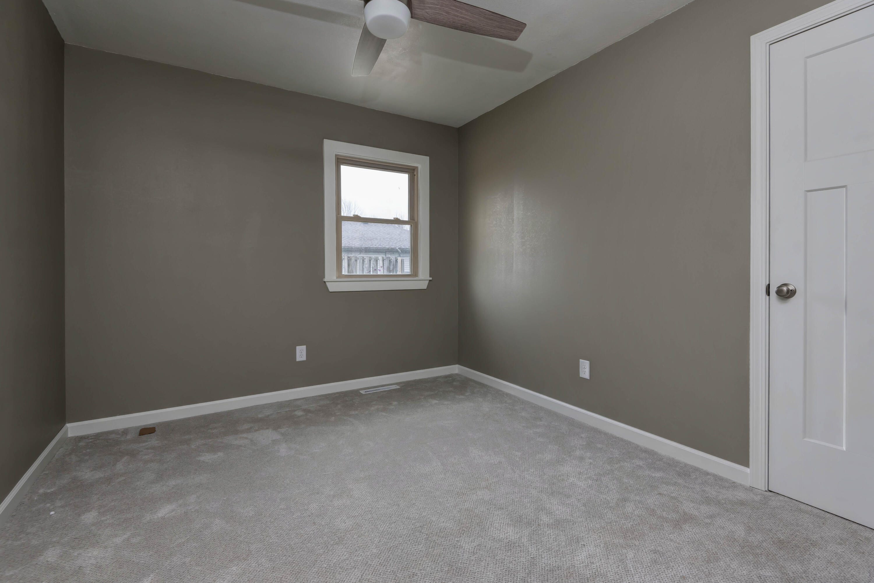 Corner-Robertson - Residential