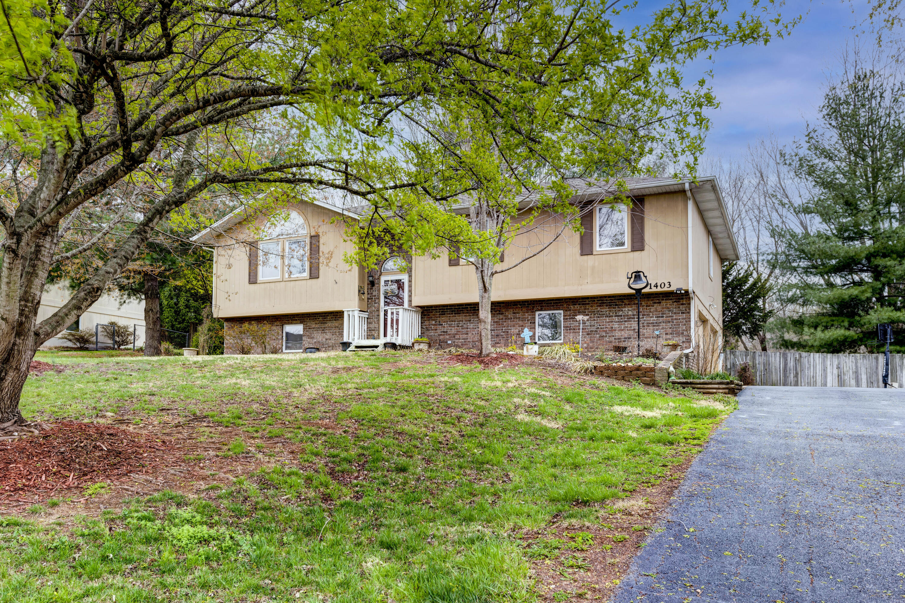 Sun Ridge - Residential