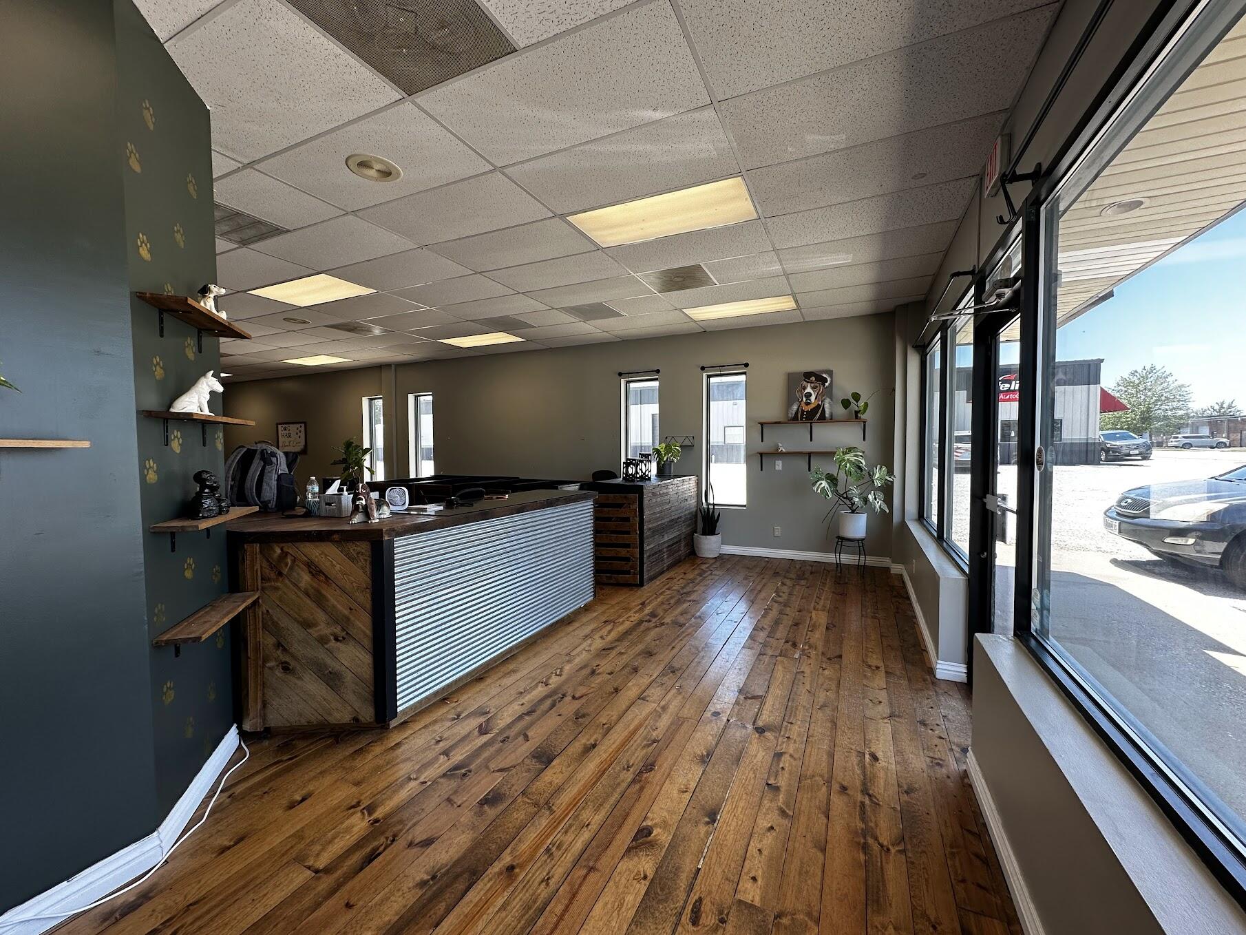1006 sq ft of commercial office or retail space for lease. In a complex conveniently located just outside the city limits of Nixa near Hwy 160/13 and Hwy CC. Other businesses in complex include Insurance, counseling, coffee shop/restaurant, office space, Virtual golf, and more. Unit is at the end of the building with extra parking, open span floor plan with one office/bonus room, and 1 bath in unit. Rear door to rear employee parking lot. Additional outdoor dedicated space available and negotiable in rear of building. 27 parking spaces in front of building, 12 spaces to side of building. CAM fees may, or may not, apply, subject to lease terms negotiation.