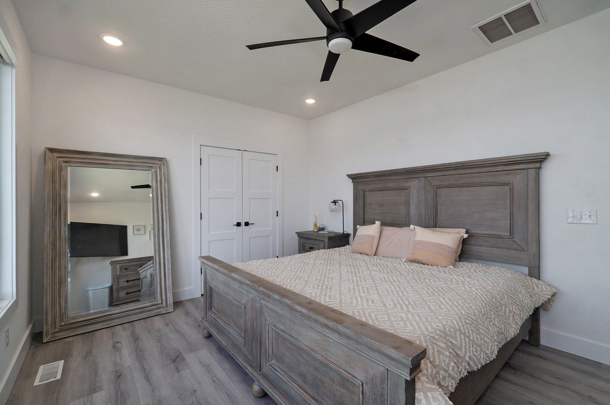 Bluffs Run - Residential