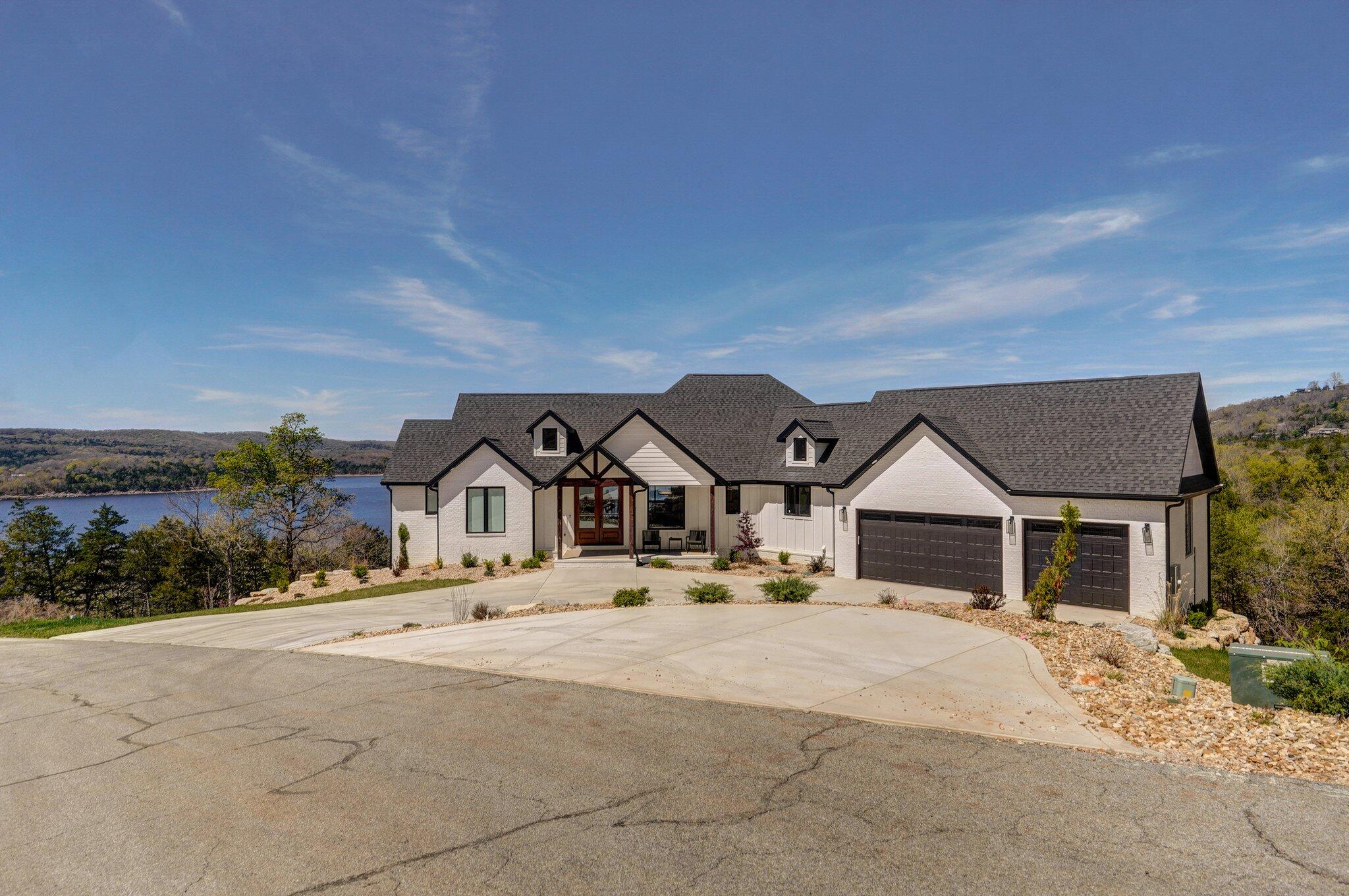 Bluffs Run - Residential