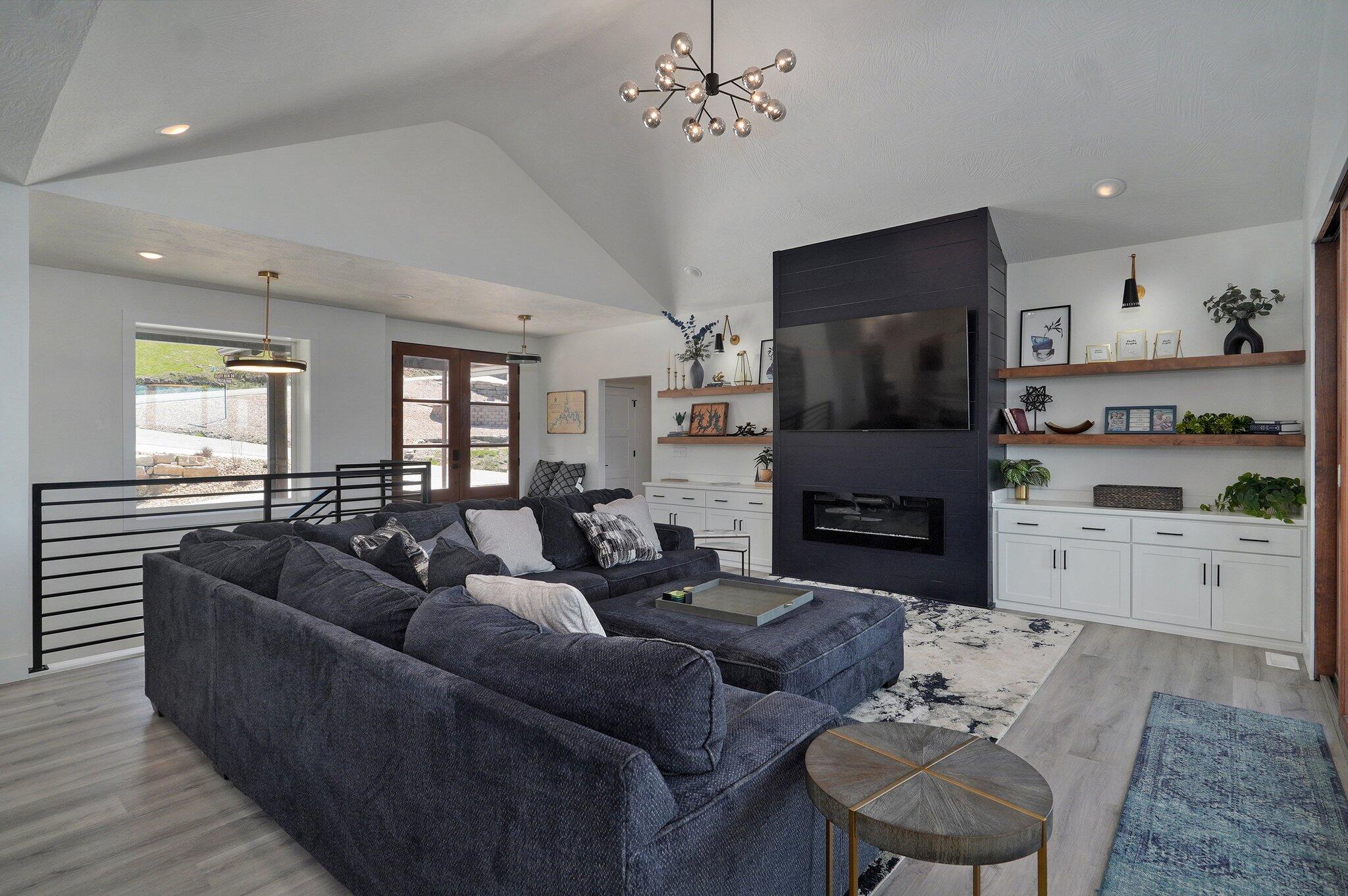 Bluffs Run - Residential