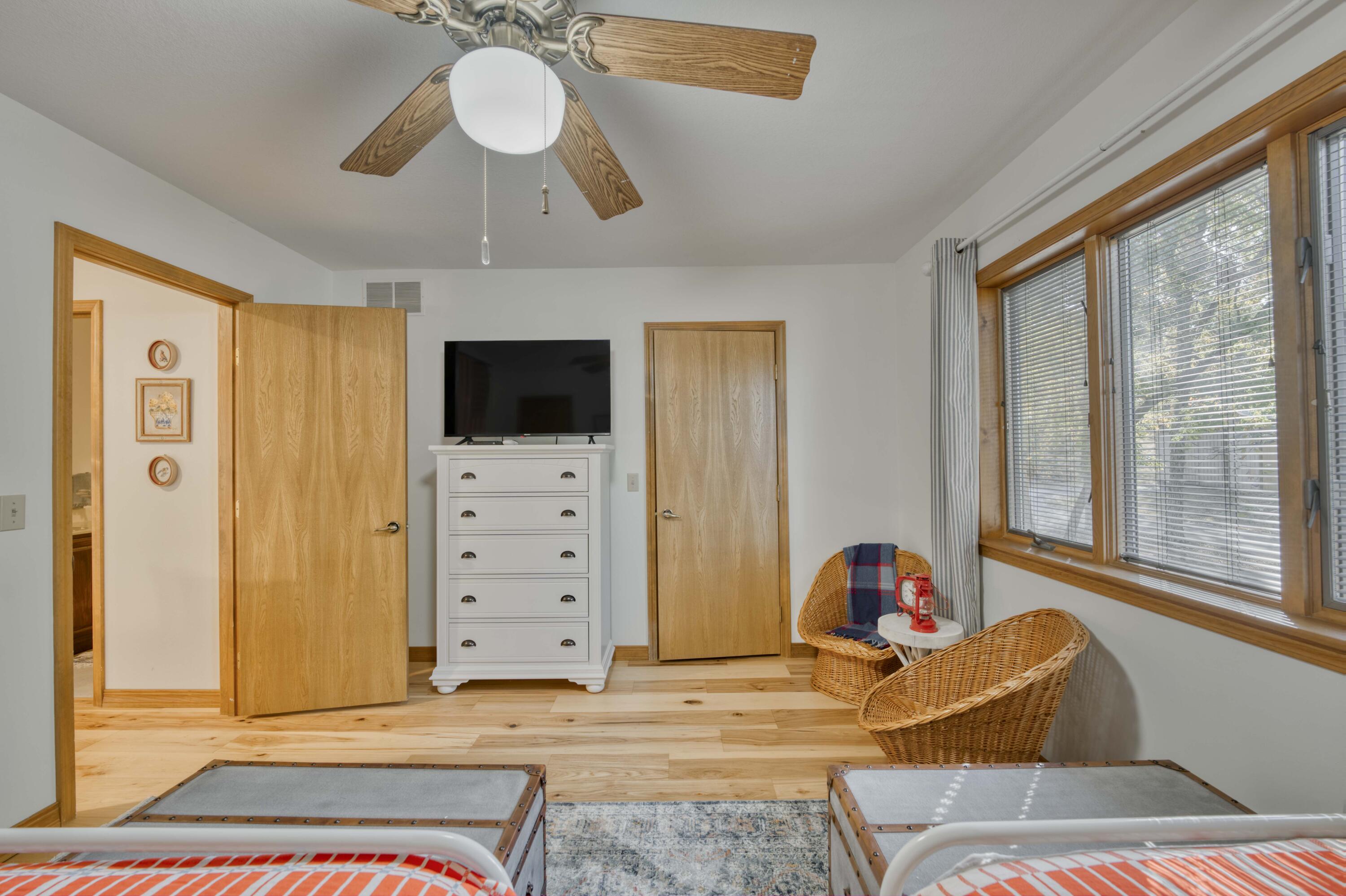 Oakcliff Estates - Residential