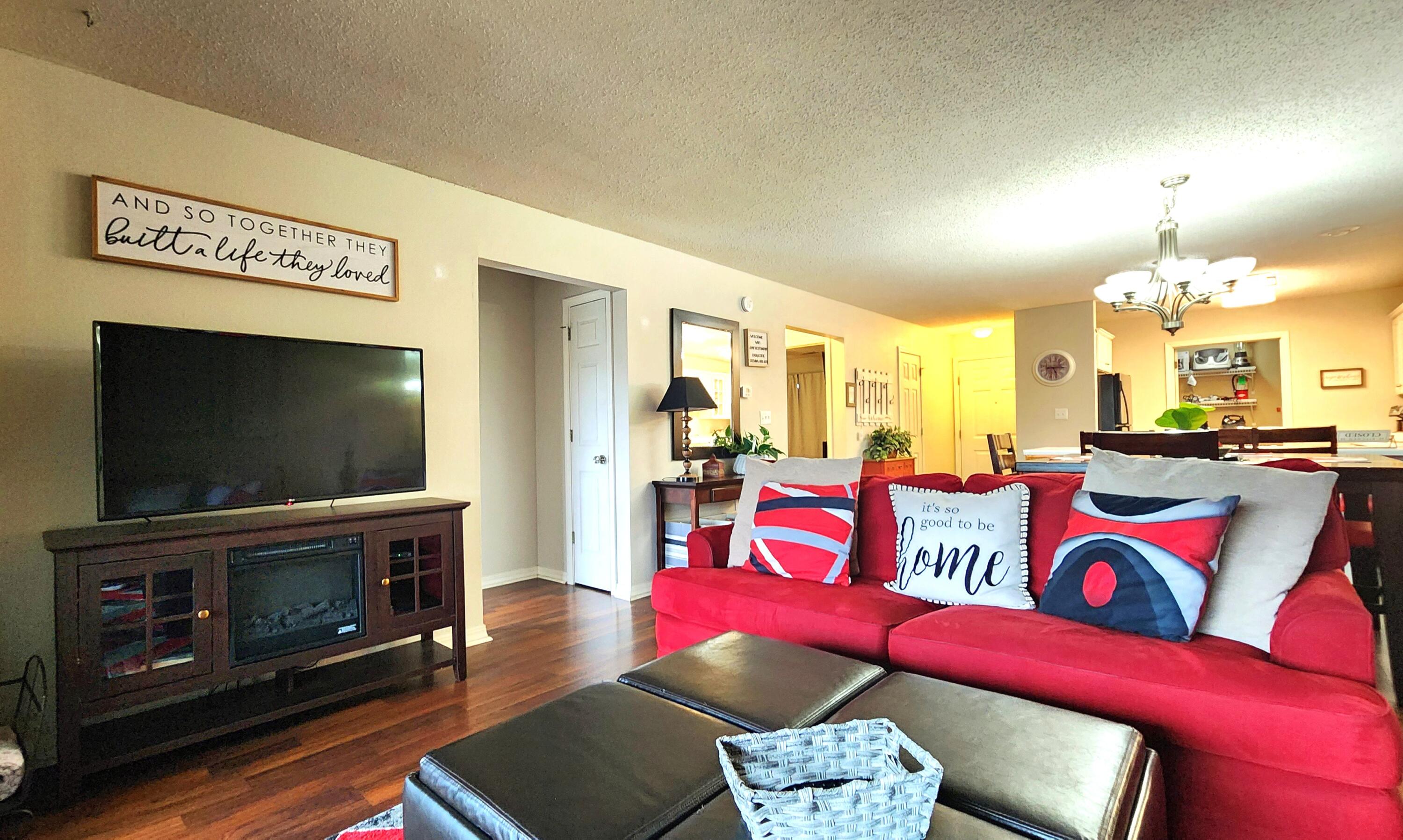 Pointe Royale Condos - Residential