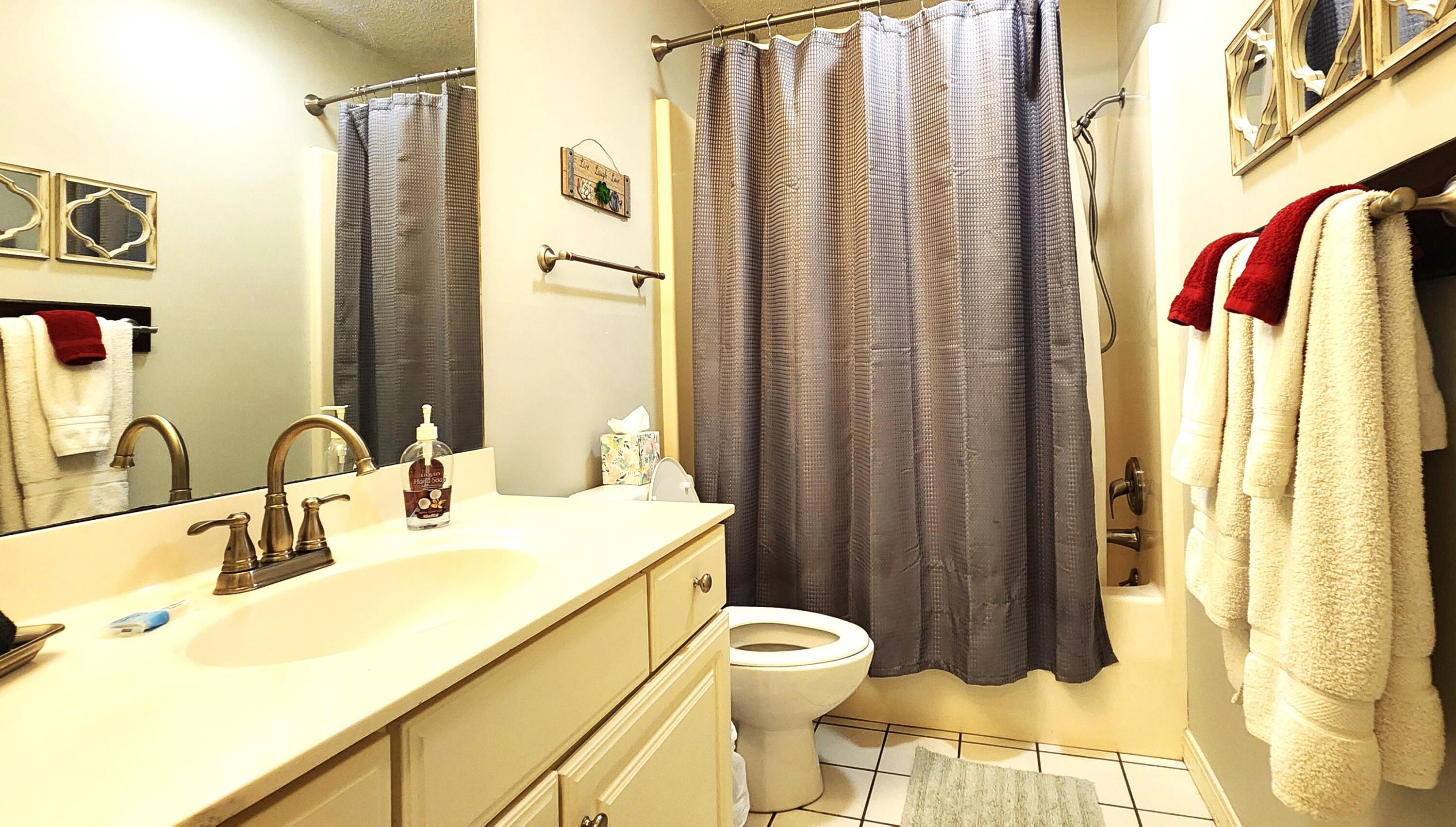 Pointe Royale Condos - Residential