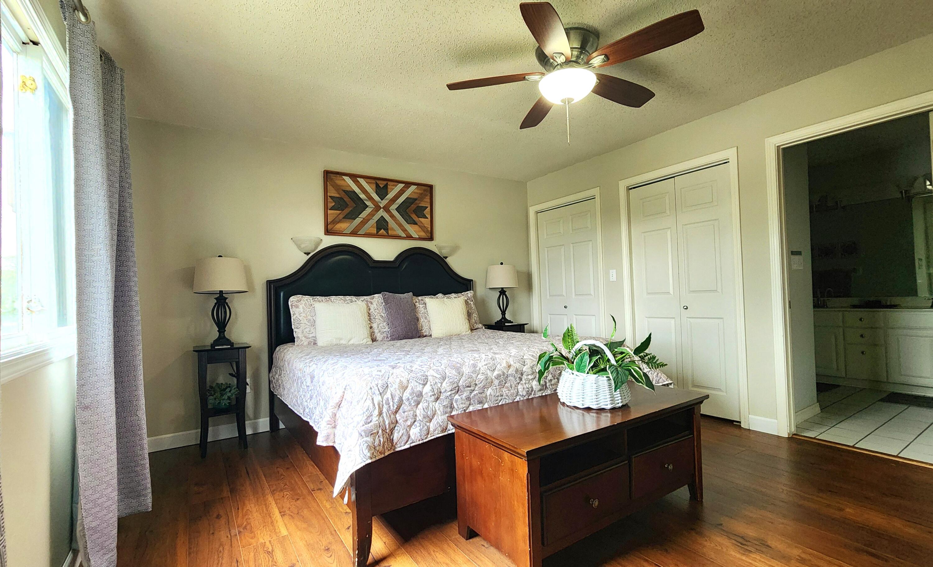 Pointe Royale Condos - Residential