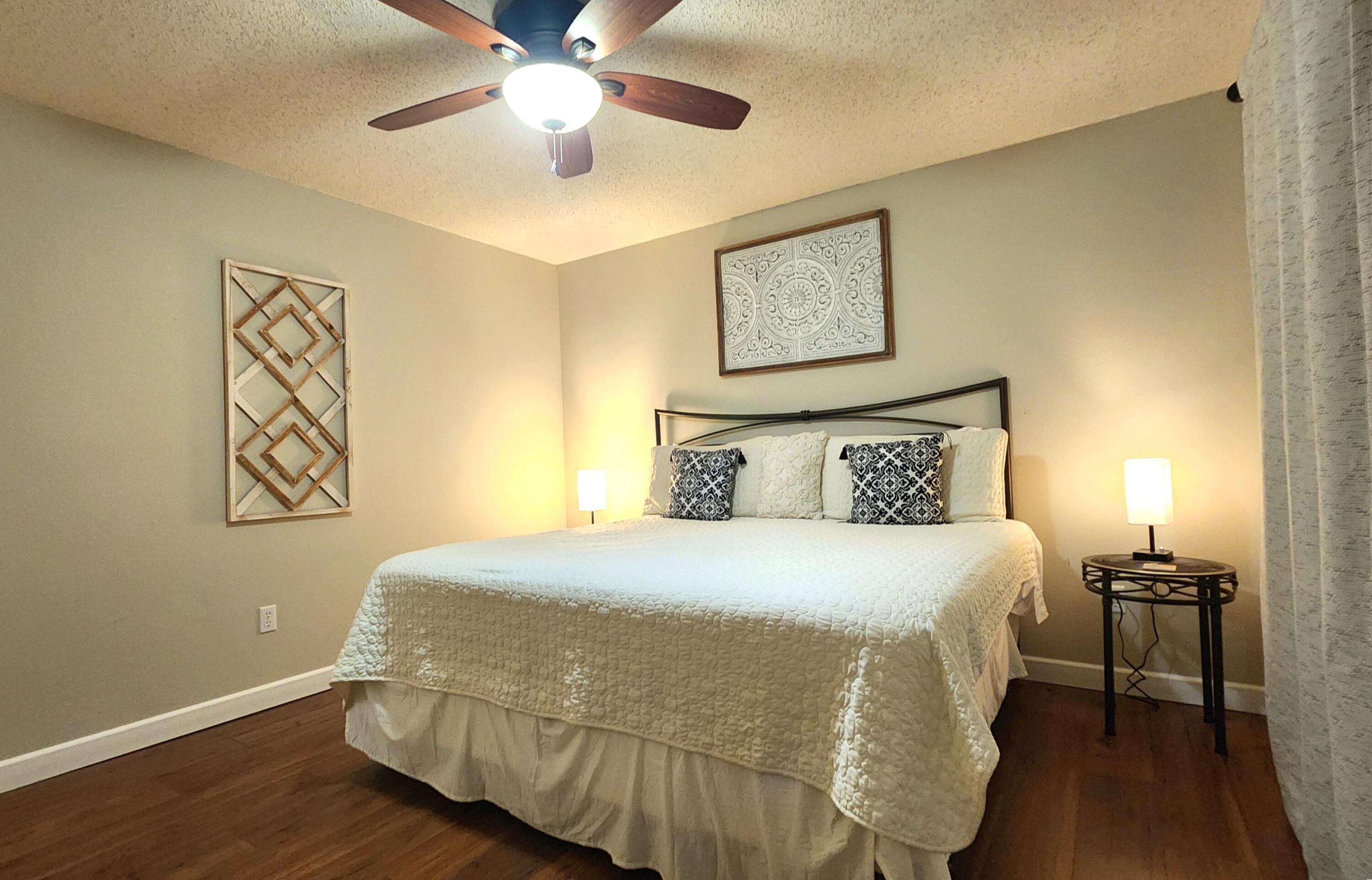 Pointe Royale Condos - Residential