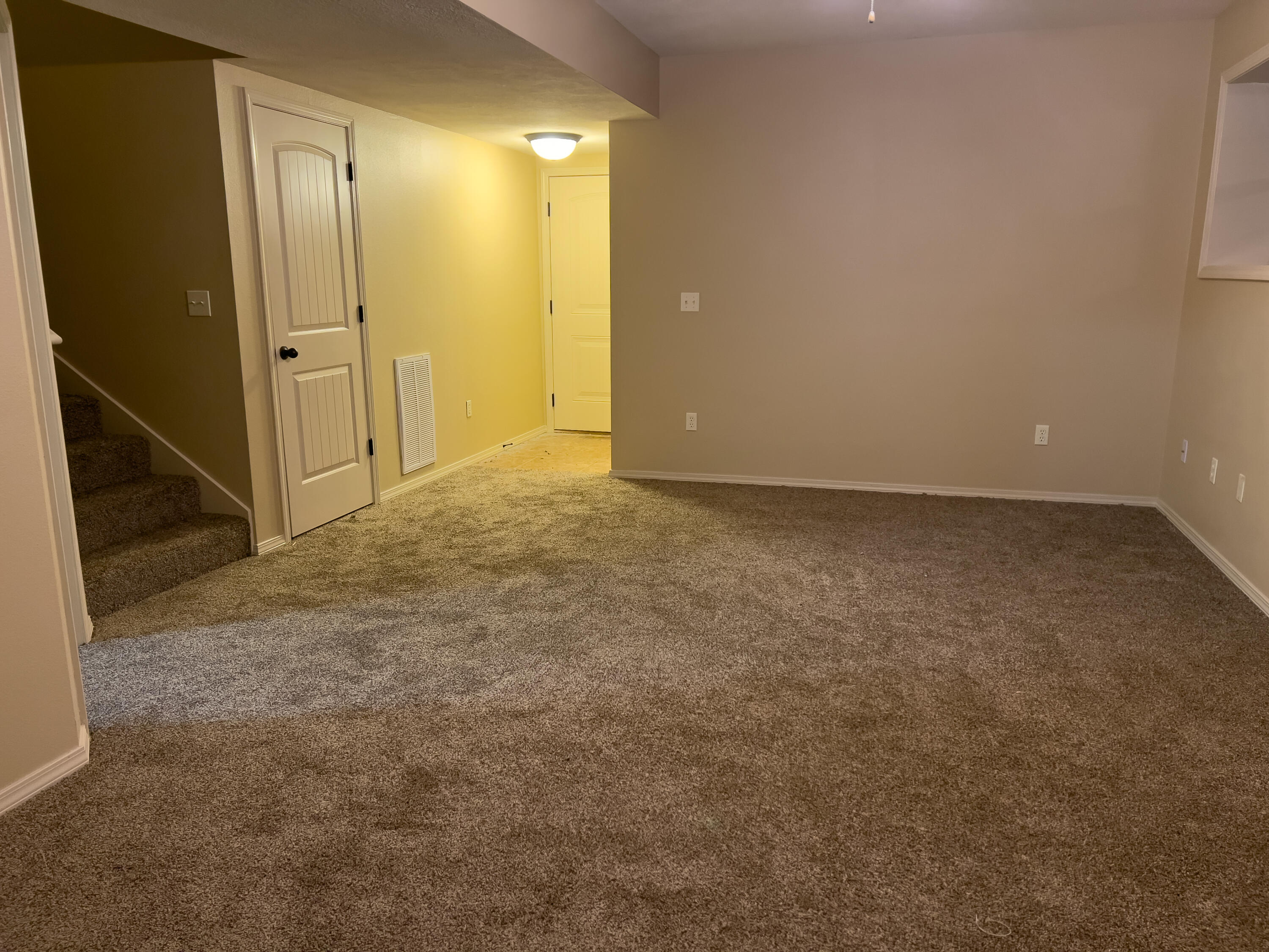 Pine Crest - Residential