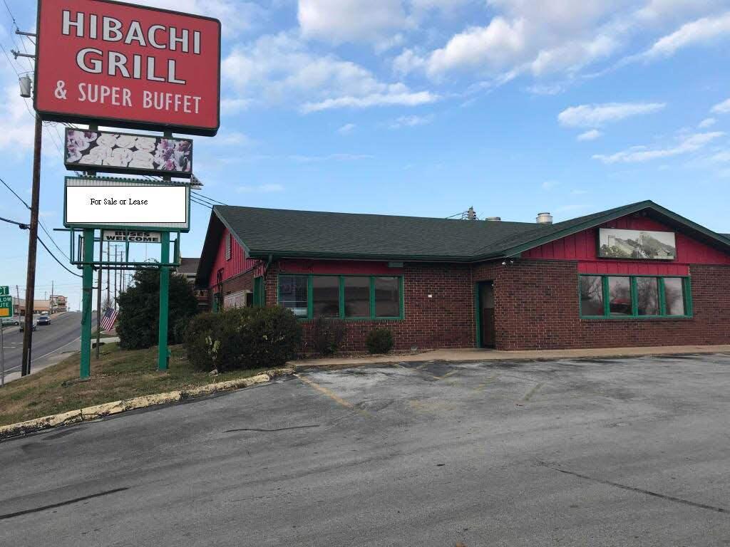 Recently updated restaurant and building for sale with seating up to 270 people. Two areas can be separated to allow for a bar area, another restaurant type, or individual parties. Three walk in coolers/freezers, four storage rooms, three large sink areas, kitchen hood and newer roof. Some equipment remains. Large lot with plenty of parking space. Located next to the new Dunkin on the Branson Strip. Also for Lease see MLS#60244420. **Information contained in this listing has been obtained through third party sources deemed reliable. Listing Broker assumes no responsibility for its accuracy and Buyer shall independently confirm any information set forth above.