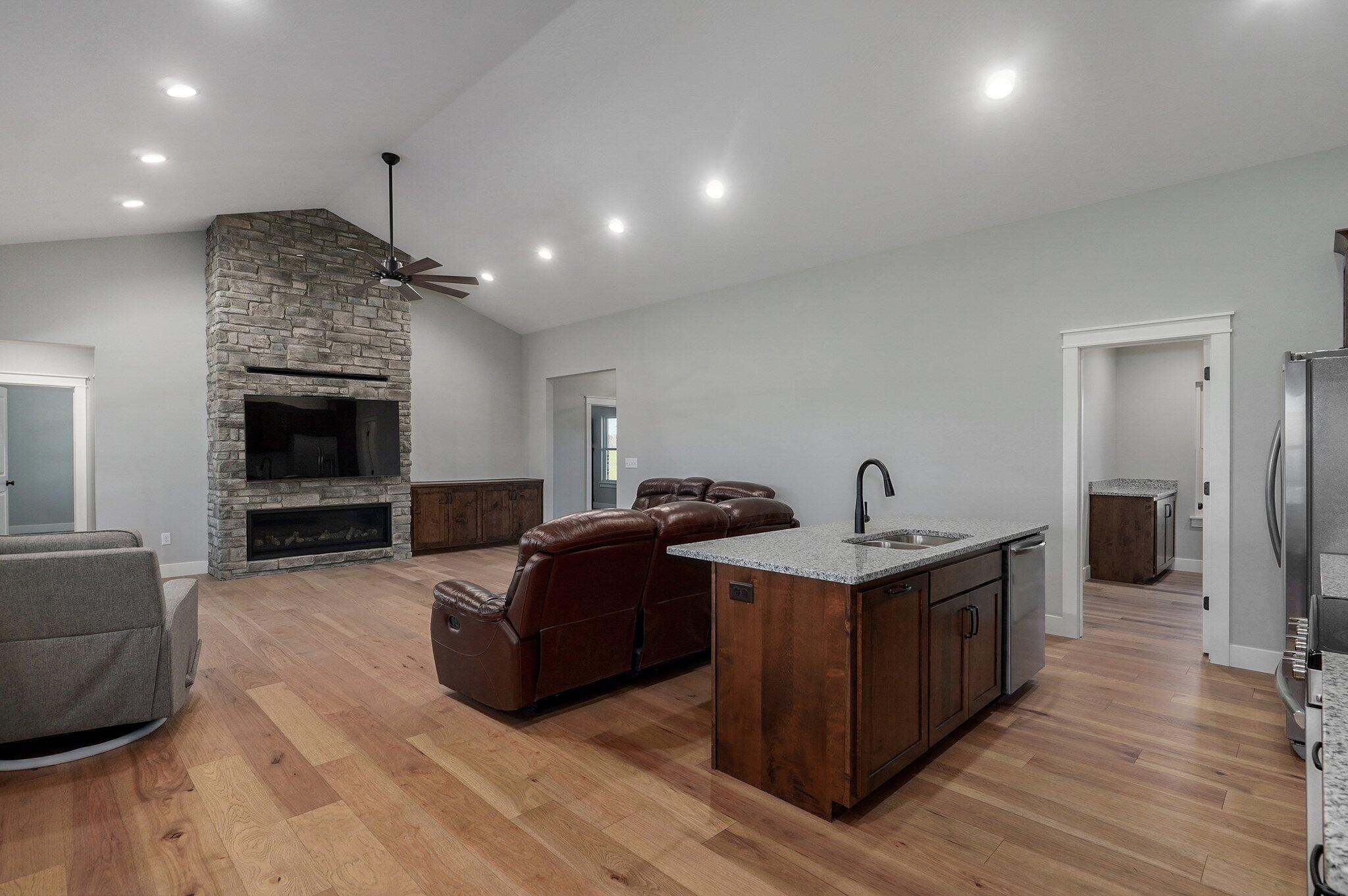 Christian-Not in List - Residential