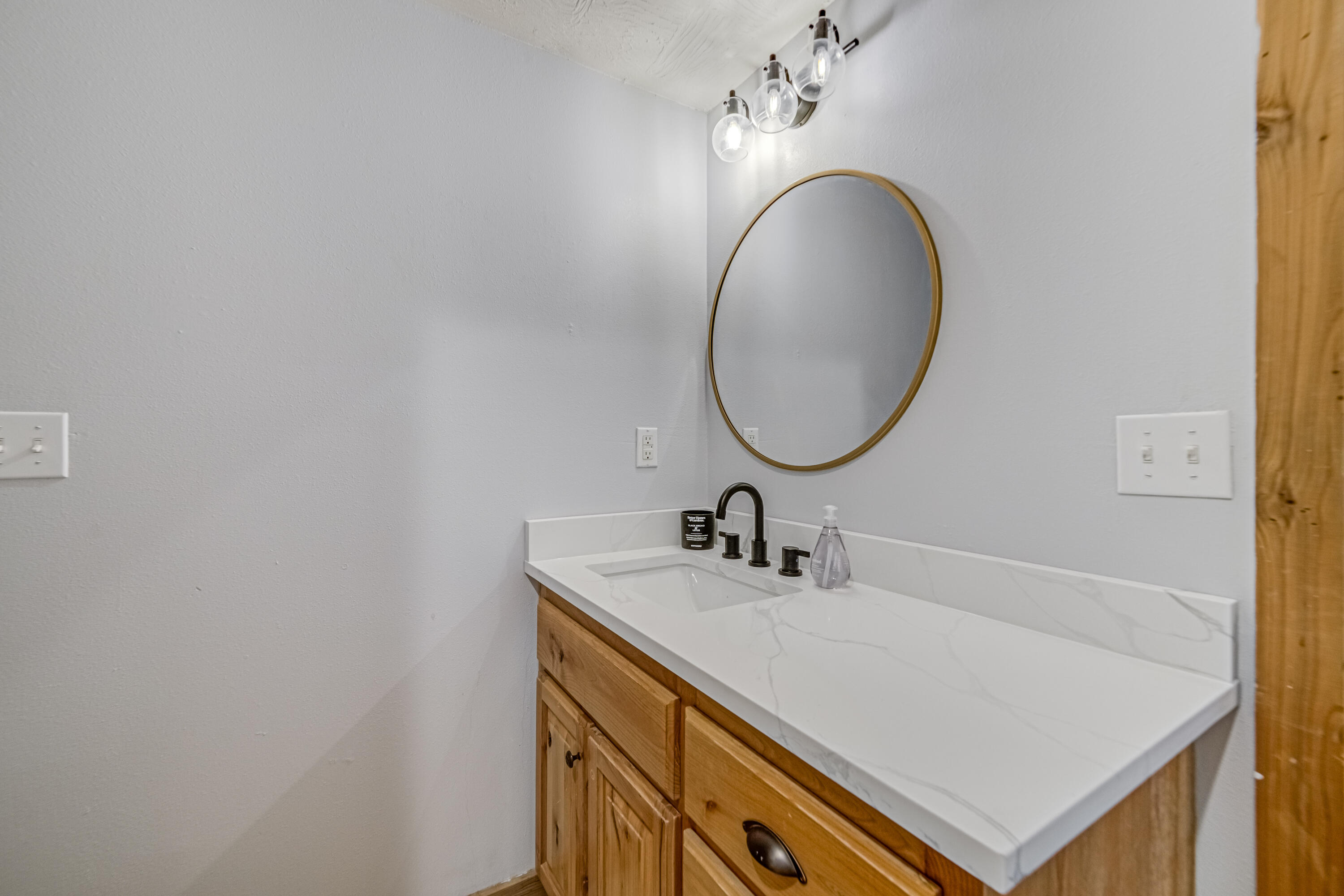 Not in List: Stone - Residential