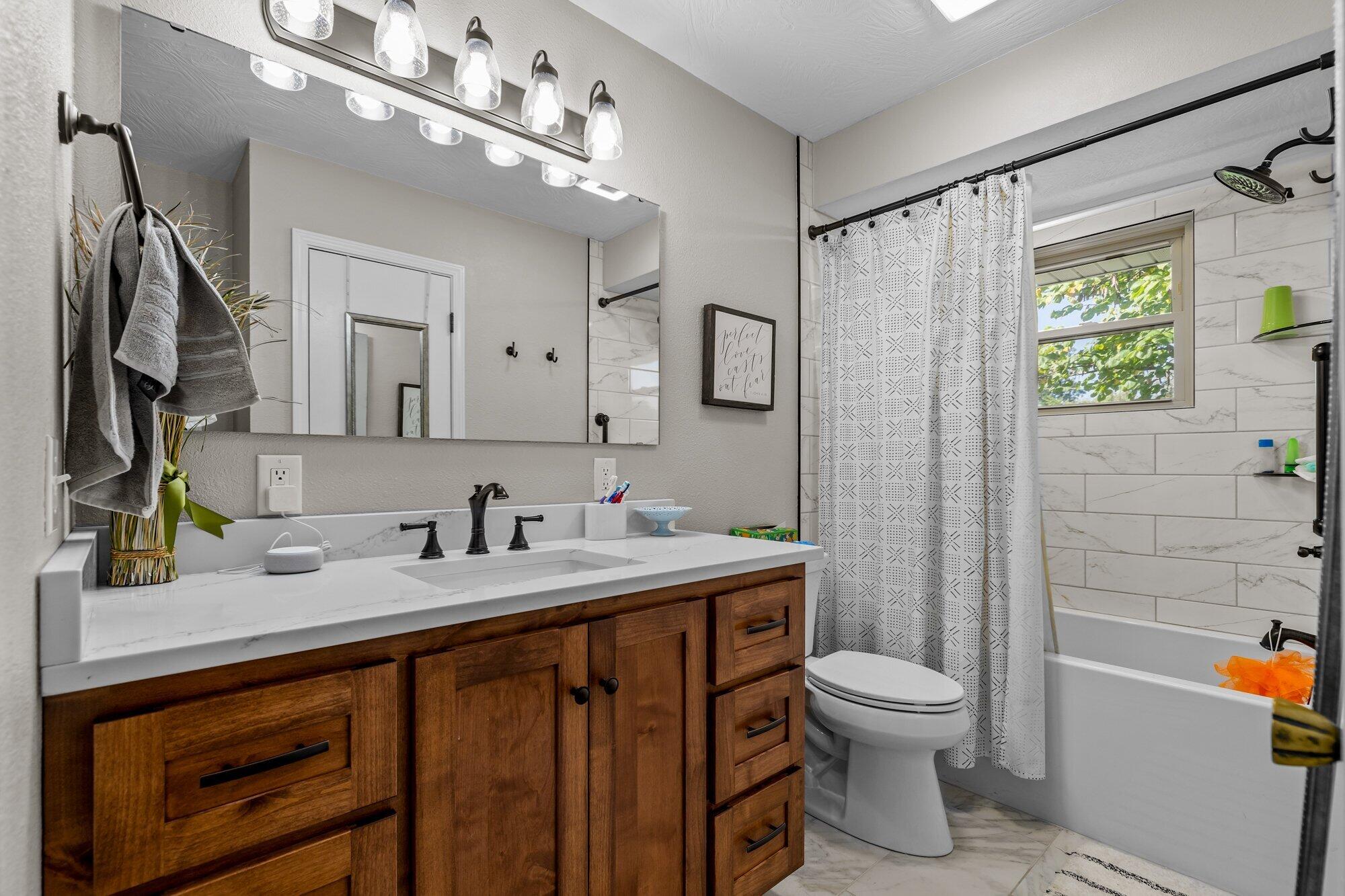 Ridgecrest - Residential