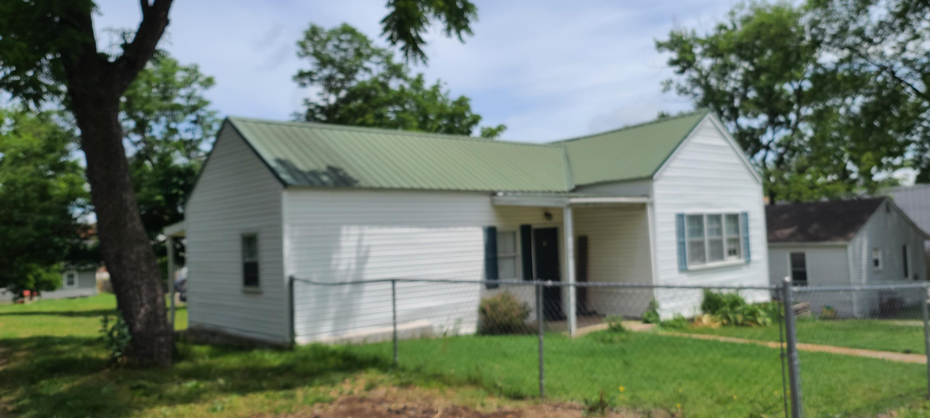 Nice little 2 BR bungalow on a corner lot near the historic downtown Mt. Vernon square. Newer carpet and paint, newer Heat and Air and new hot water heater all within last 3 years. Owner has also added a chain link fence so bring your pets. Refrigerator stays! Open with lots of light and 2 nice size bedrooms make this a great home. Centrally located to both Springfield and Joplin and is in Mt. Vernon School District! A great first home or investors welcome. Being sold ''as is'' . Owner hasn't occupied and has had a renter since moving out of the area.