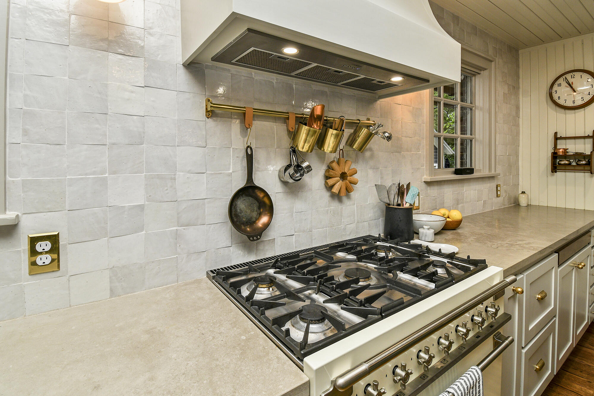 Pickwick Place - Residential