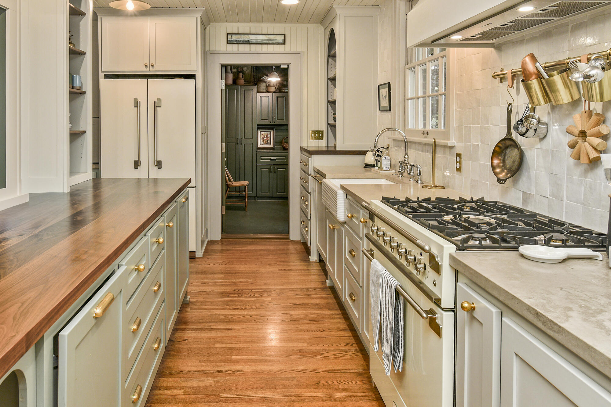 Pickwick Place - Residential