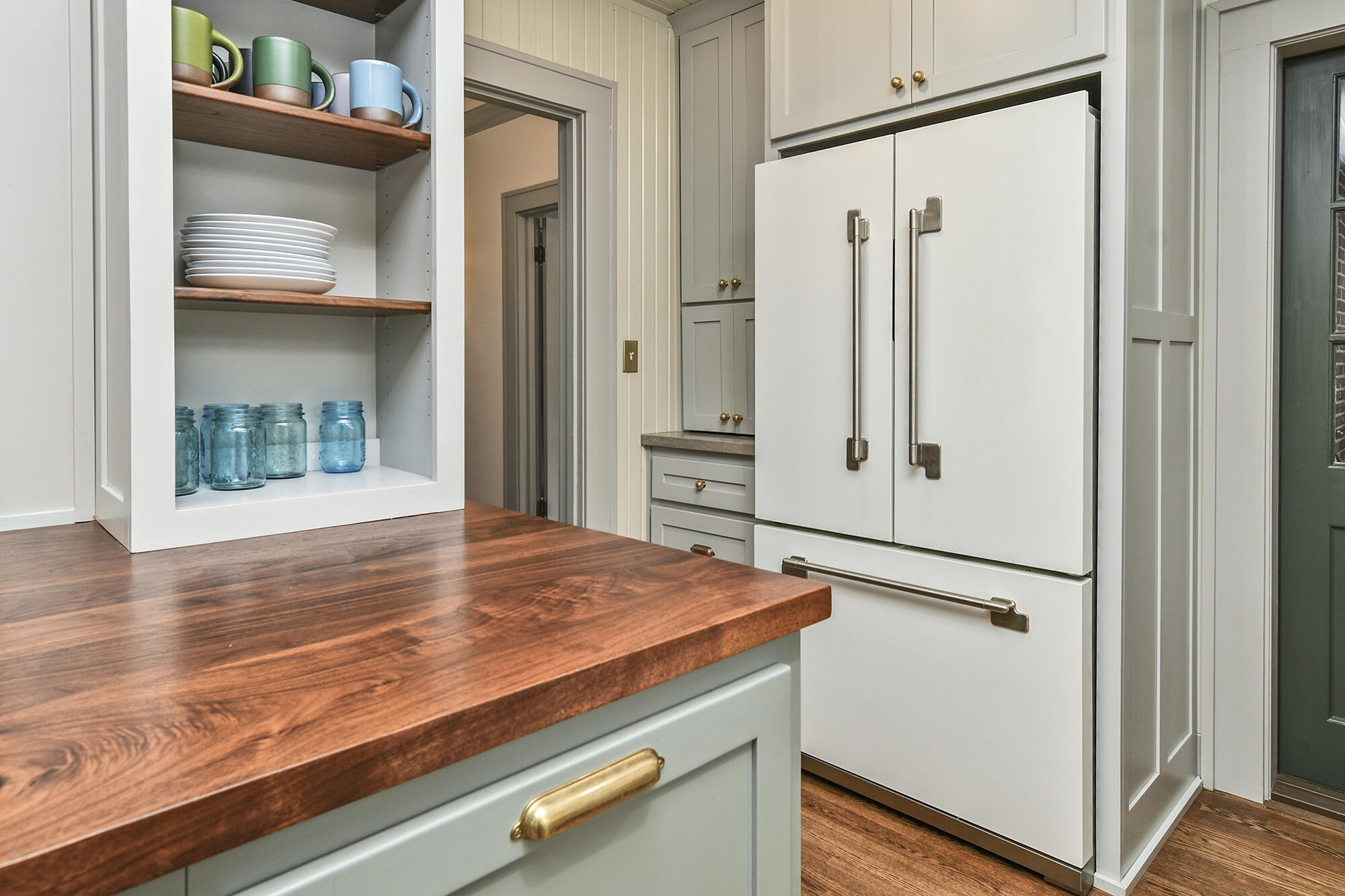 Pickwick Place - Residential
