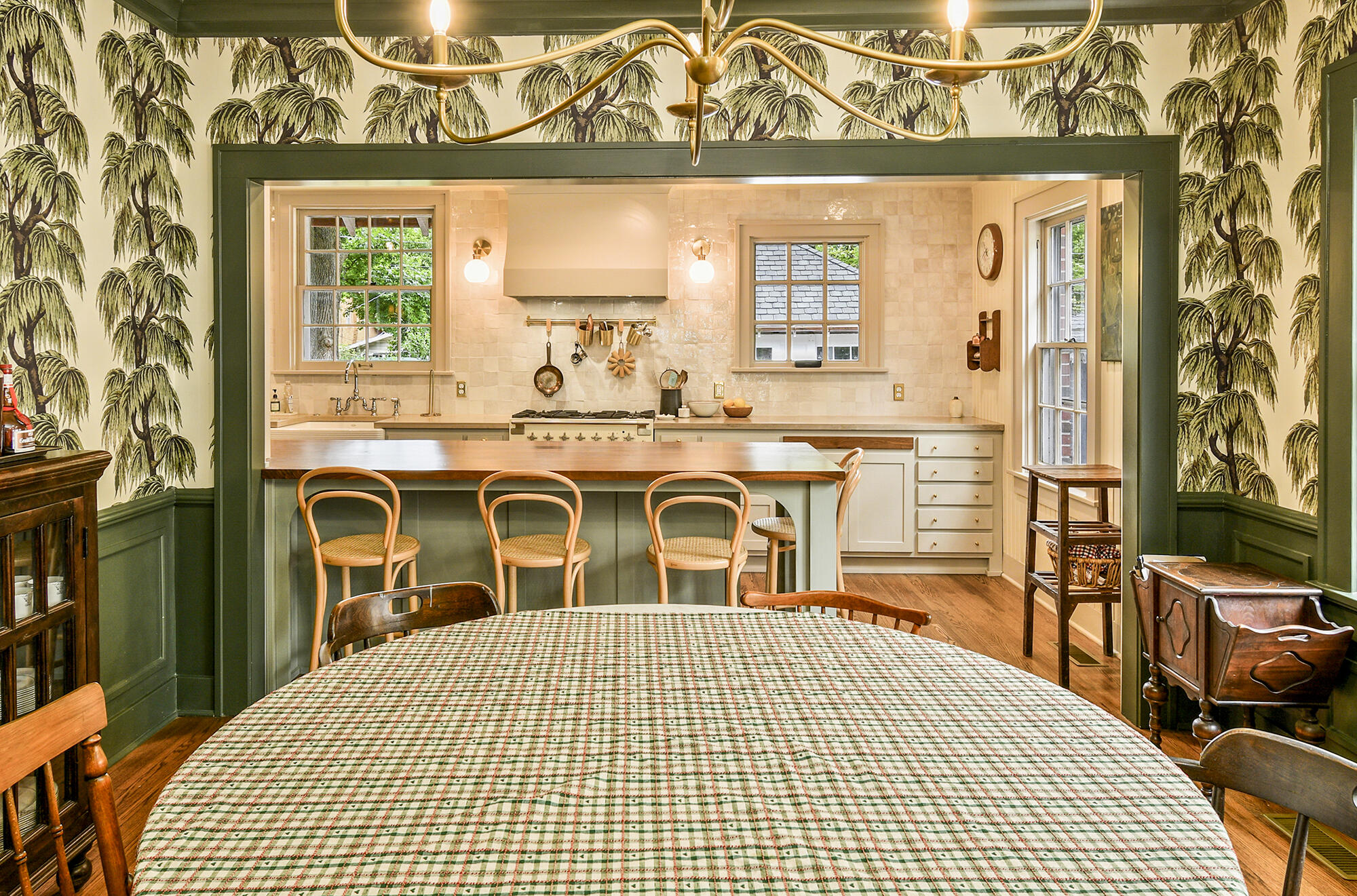 Pickwick Place - Residential