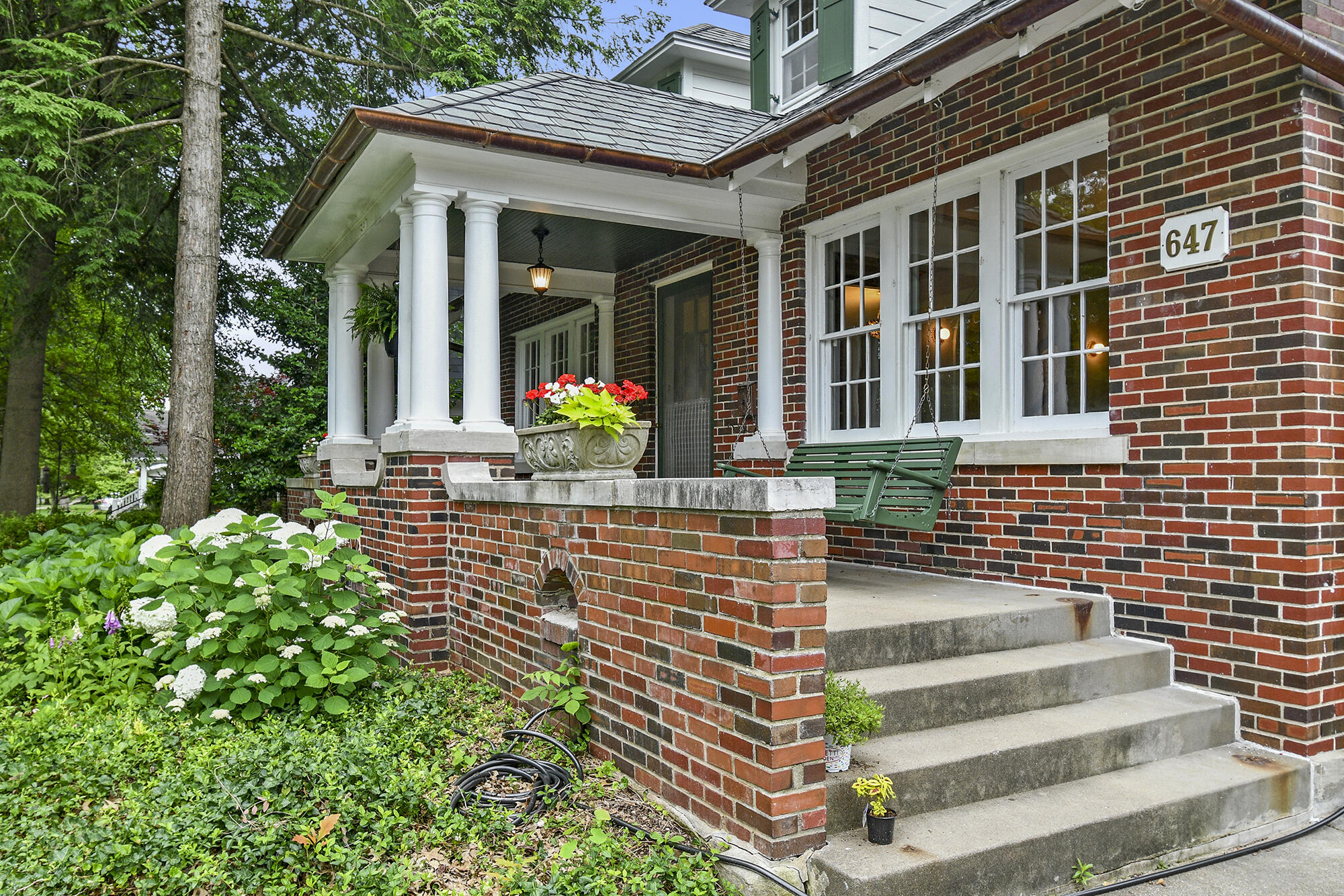 Pickwick Place - Residential