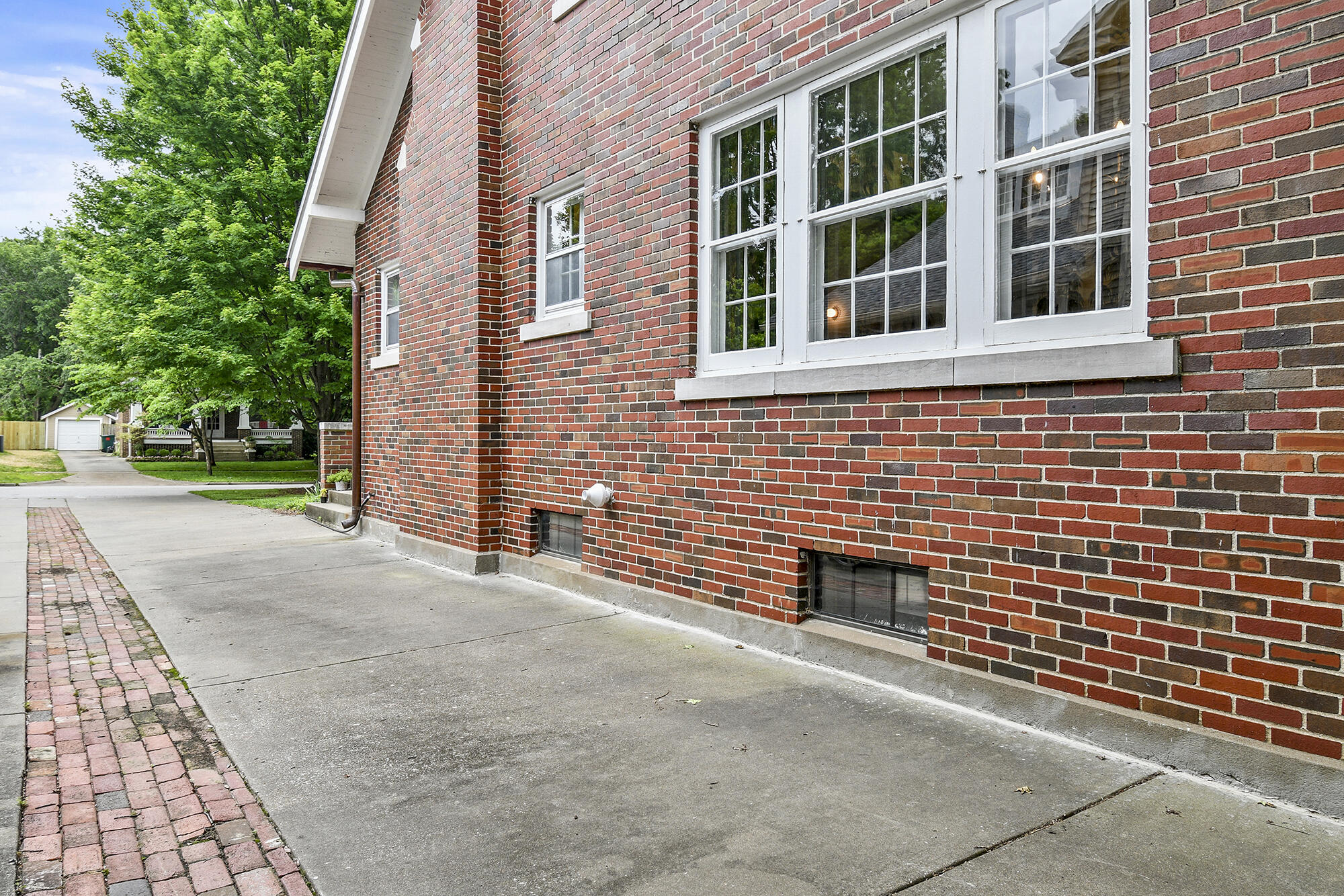 Pickwick Place - Residential