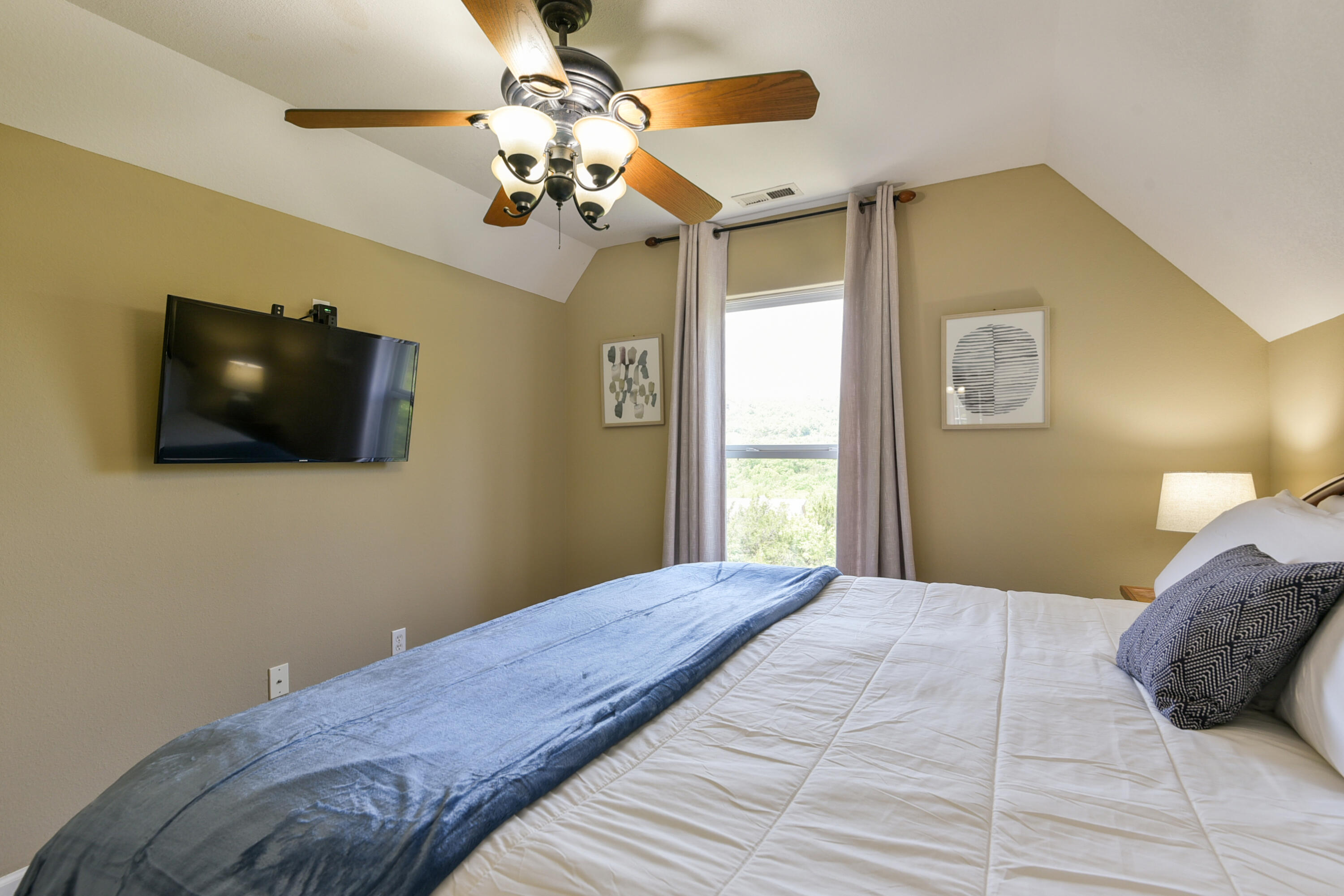 Branson Canyon - Residential