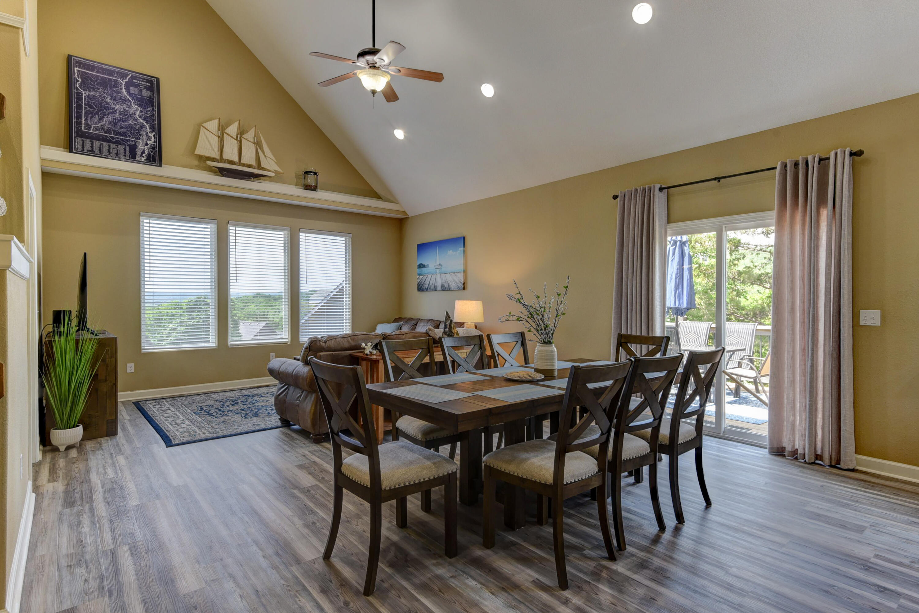Branson Canyon - Residential