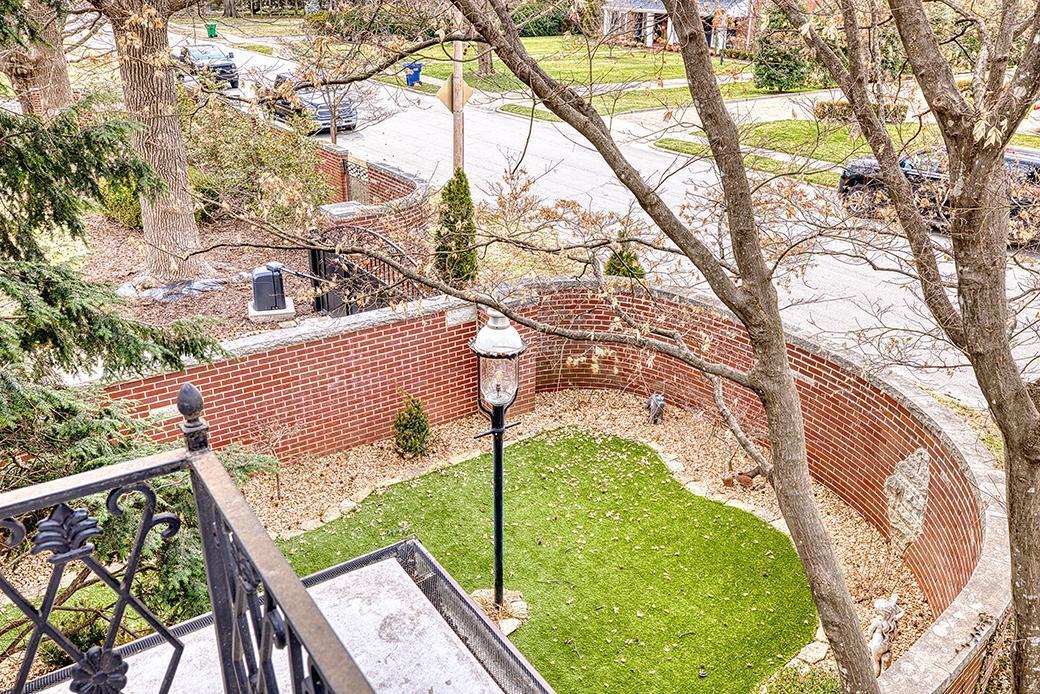Country Club Distrct - Residential