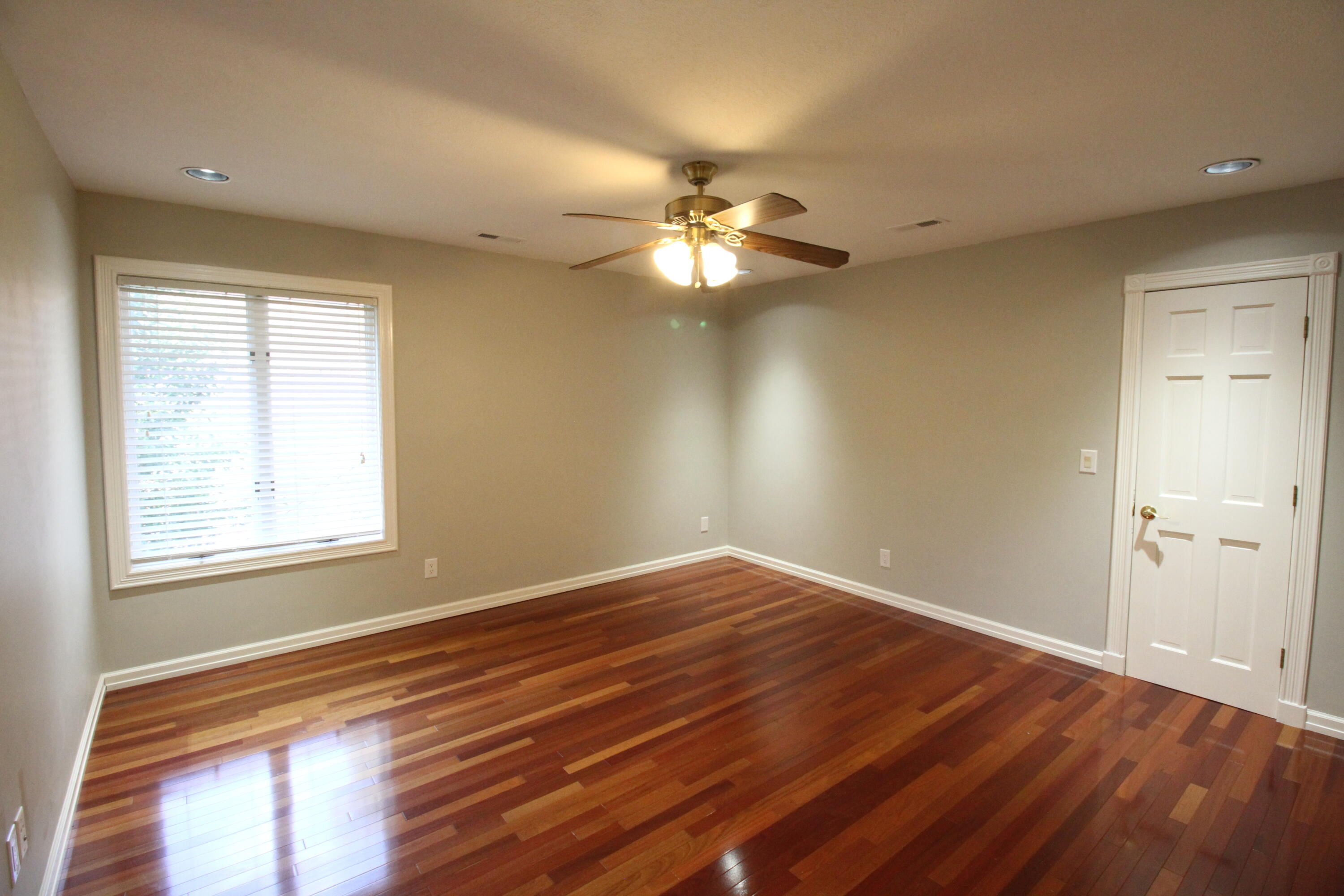Ravenwood South - Residential