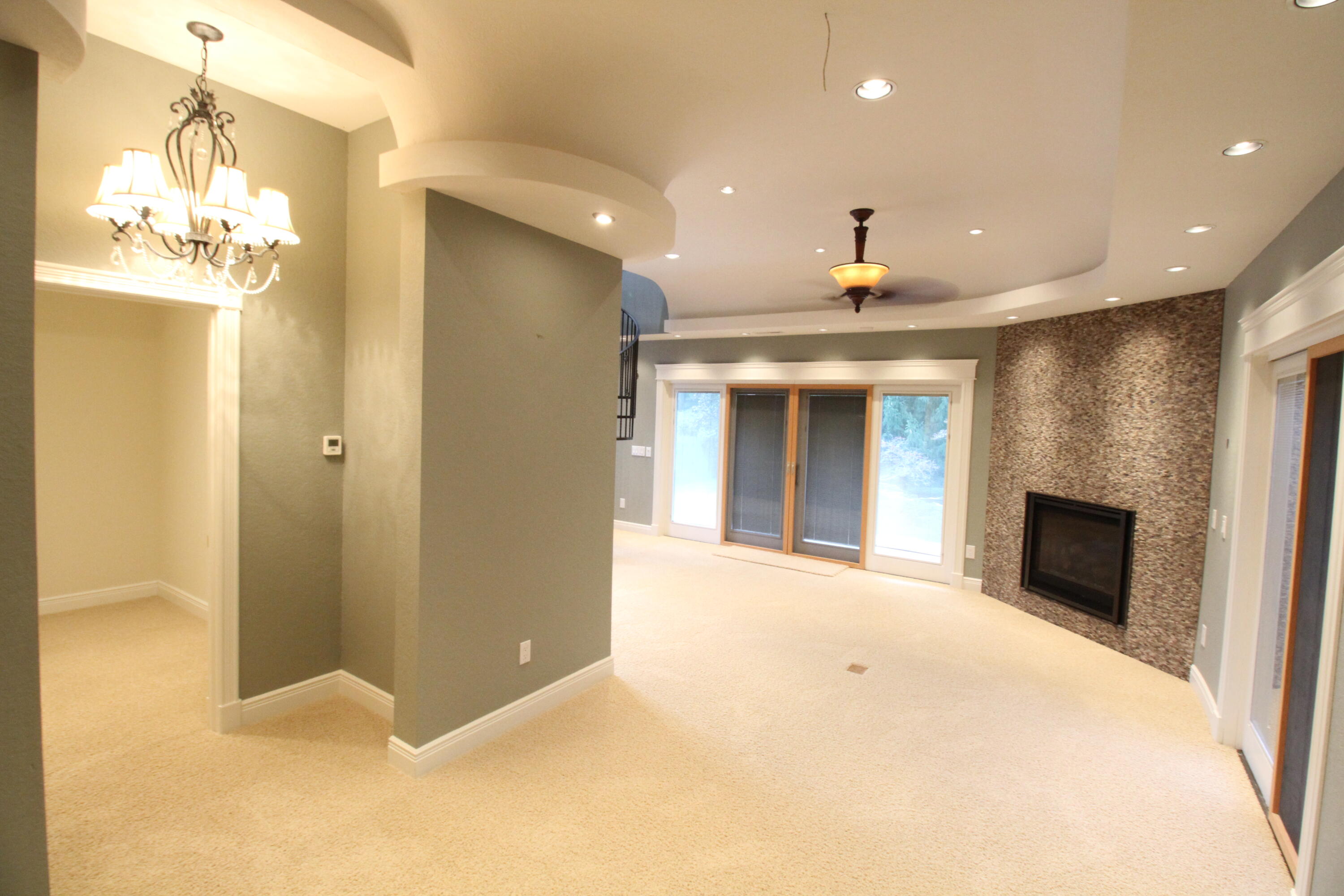 Ravenwood South - Residential
