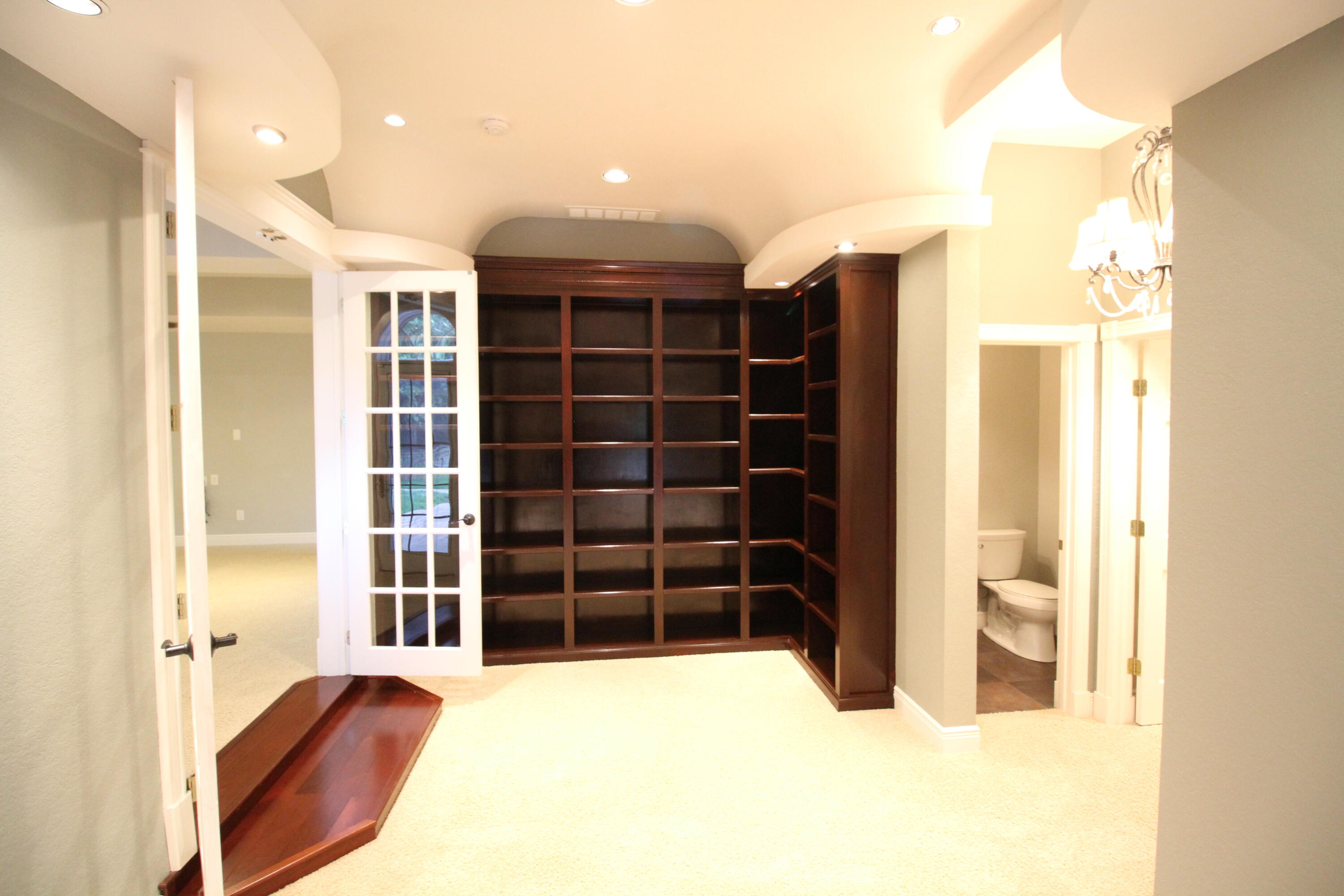 Ravenwood South - Residential