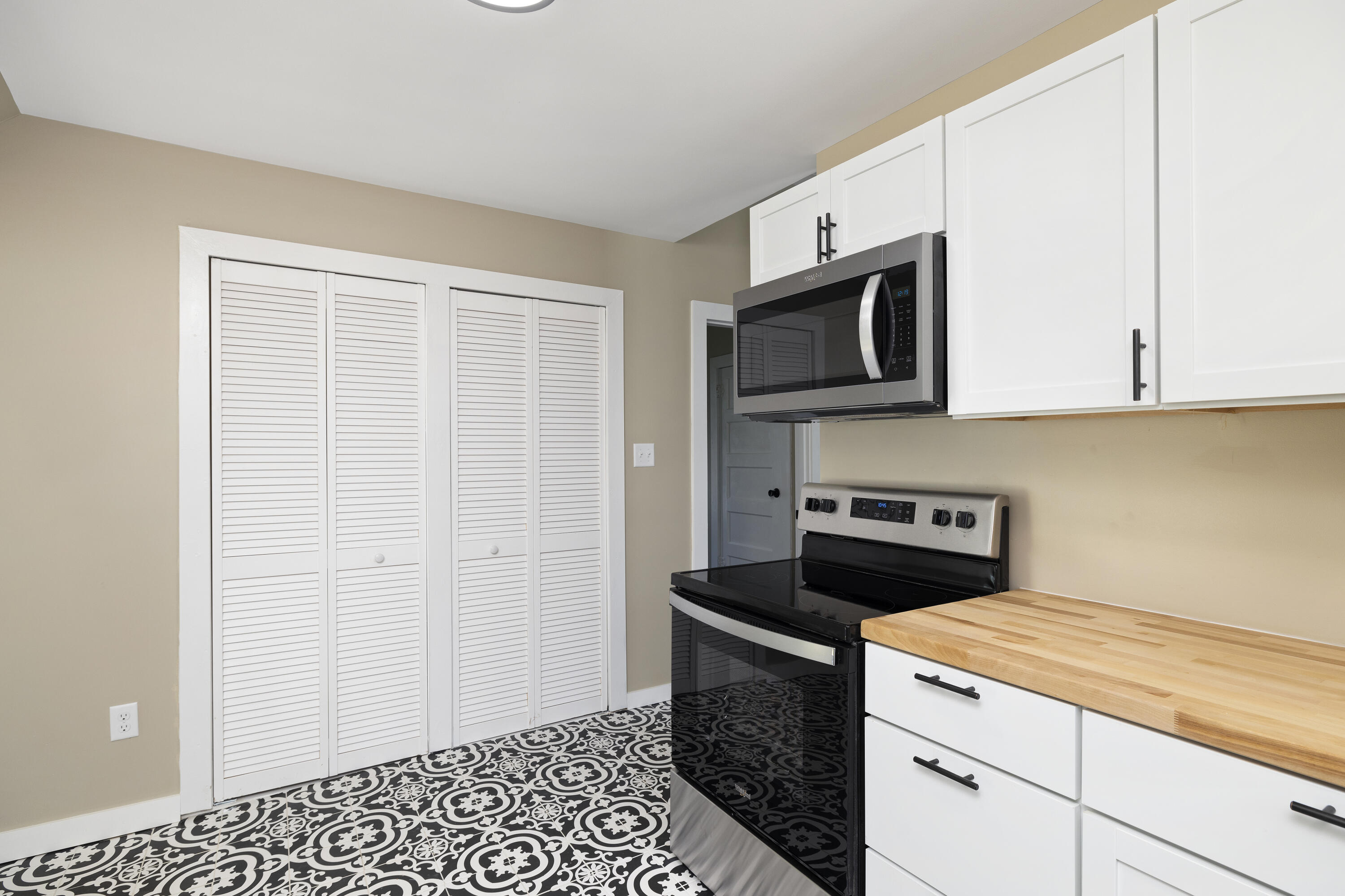 Maple Grove - Residential