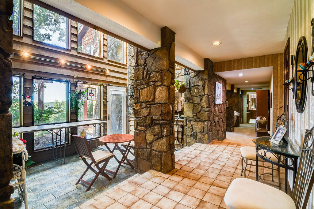 Lakeview Heights - Residential