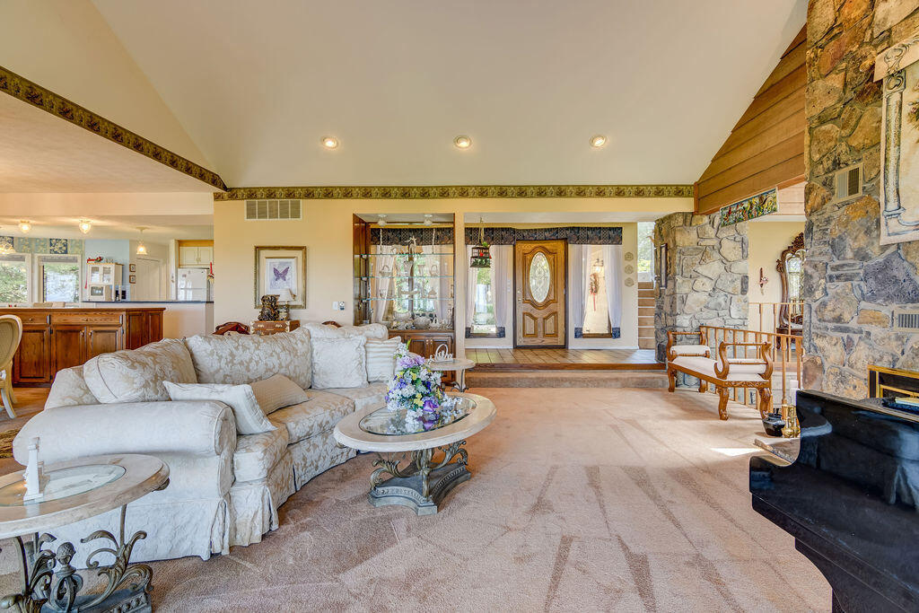Lakeview Heights - Residential