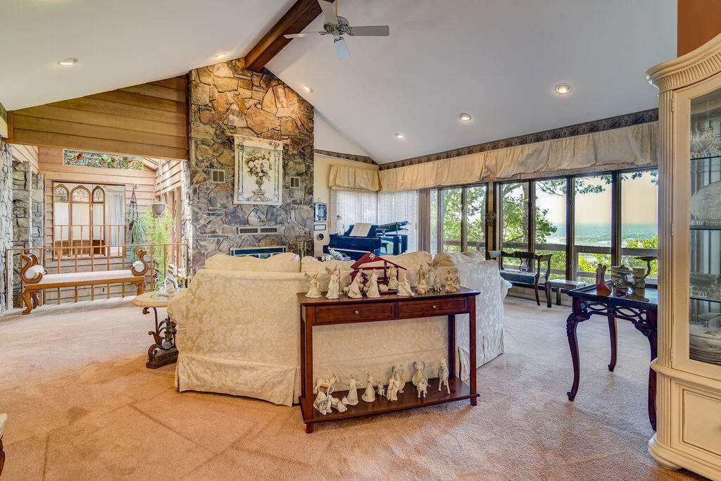 Lakeview Heights - Residential