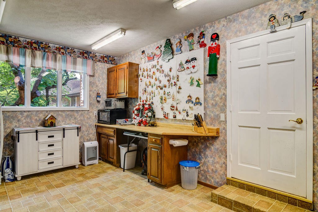 Lakeview Heights - Residential