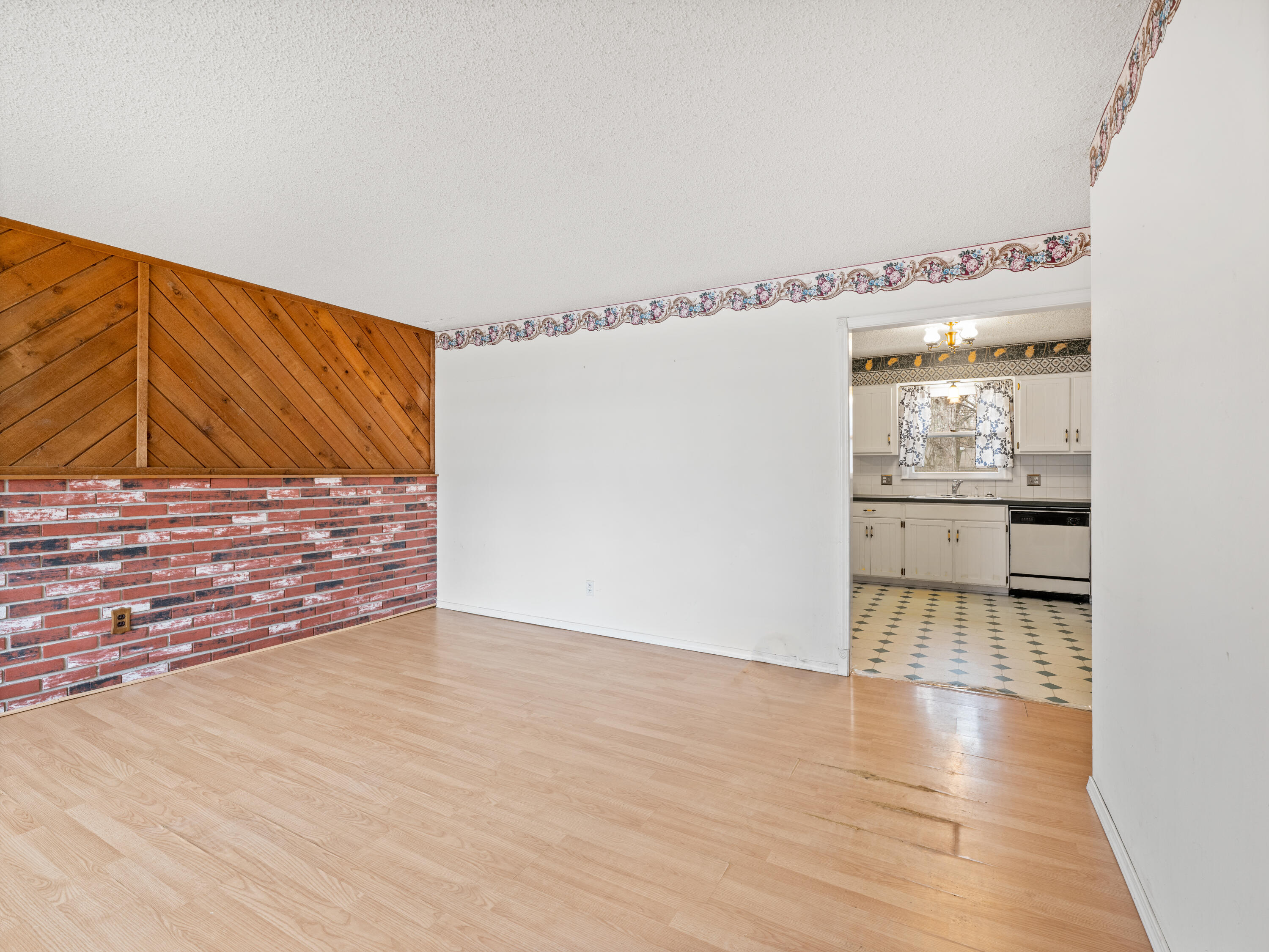 Birchwood Est - Residential