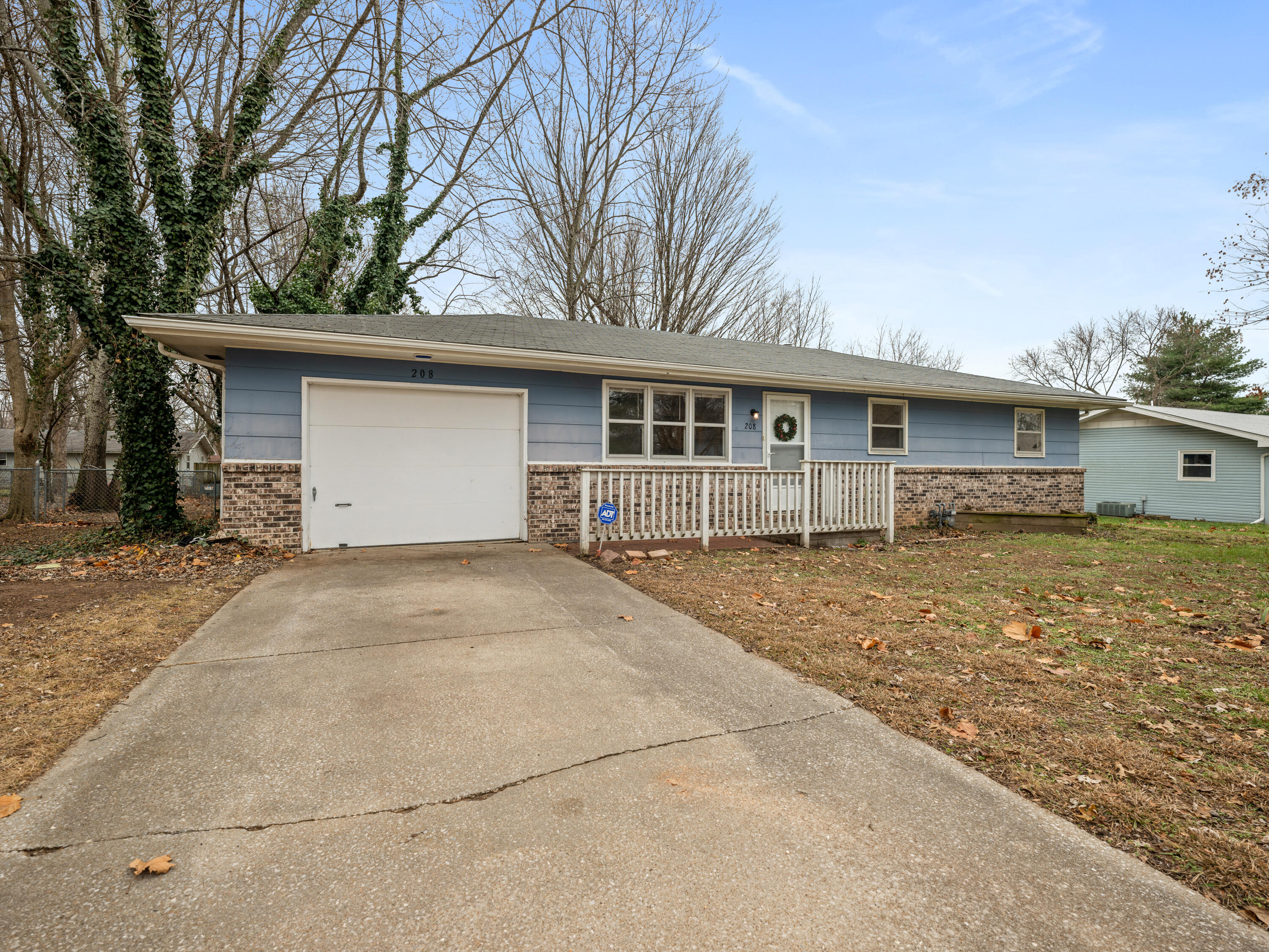 There's no time to waste -- this is a fantastic find in the heart of Republic! There's a lot of potential in this 3 bedroom 1 bath home. Upon entering the home, you are greeted by a great living room filled with natural light and an accented cedar/ brick wall. In the kitchen you will find an enormous space for entertaining guests; following that is a spacious laundry room, which leads to the back yard or garage. Three bedrooms, a large bathroom, and a linen closet are located down the hallway from the living room. An oversized lot and a fenced-in back yard provide plenty of space for outdoor activities. The house is located in the Birchwood Estates neighborhood. There are plenty of restaurants and shopping options in the area, as well as the Republic Parks and Recreation Center just a few blocks away. Call your agent to make an appointment today!