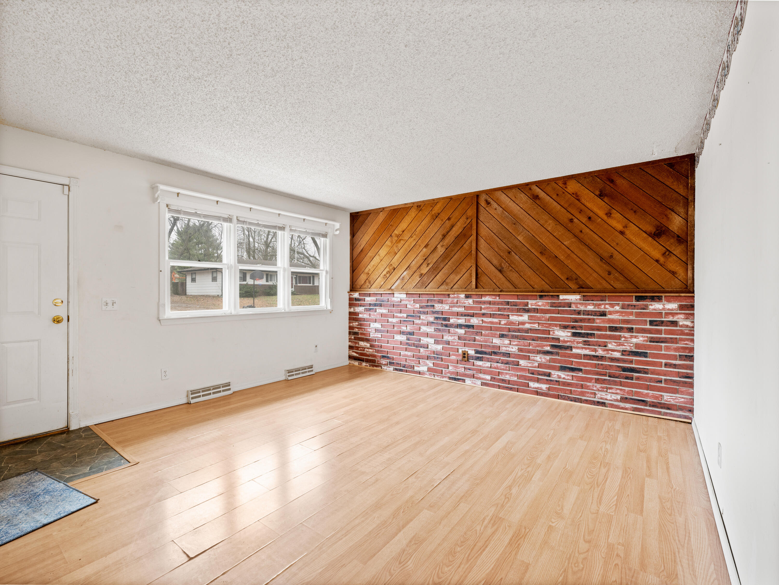 Birchwood Est - Residential